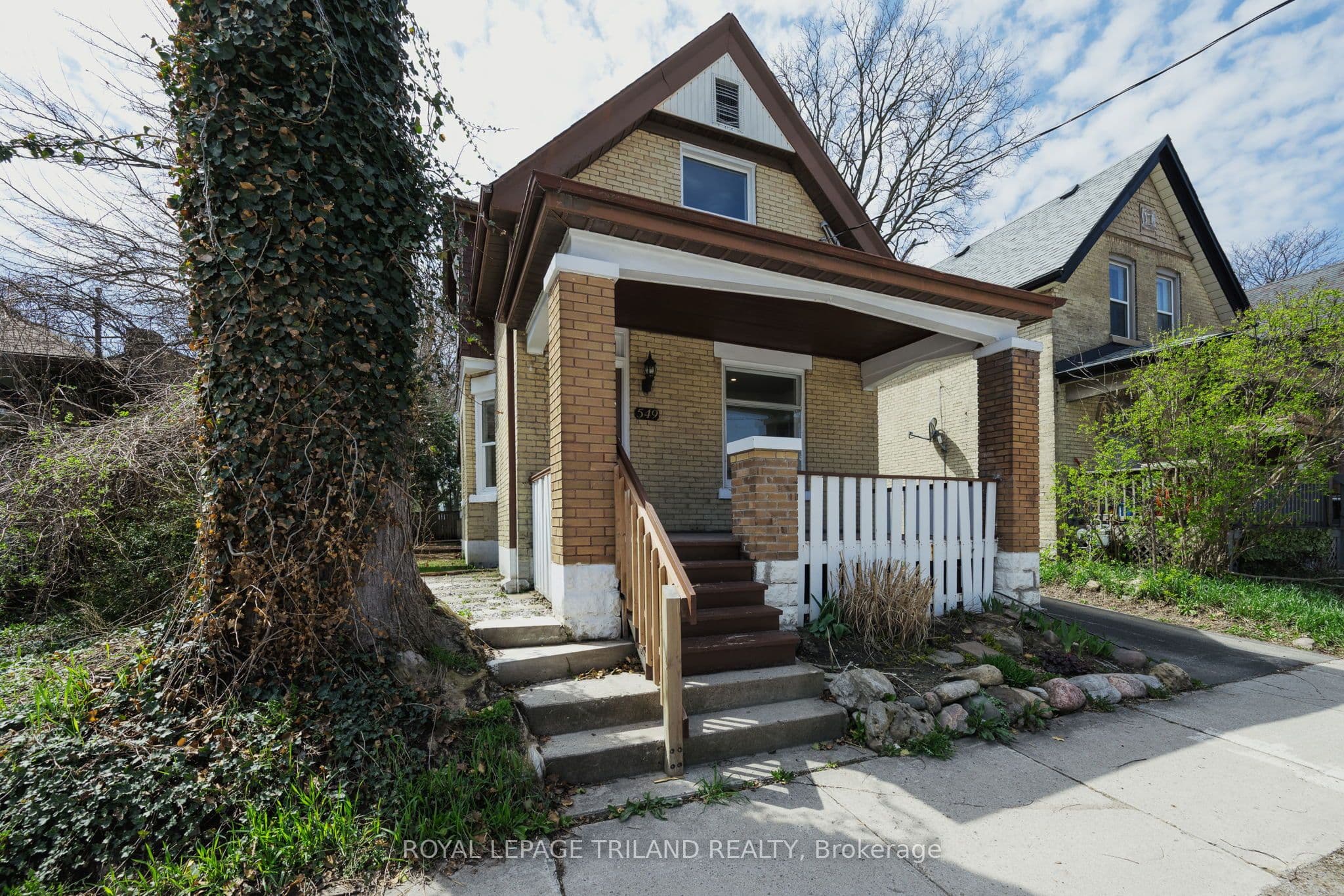 549 Quebec Street photo 1