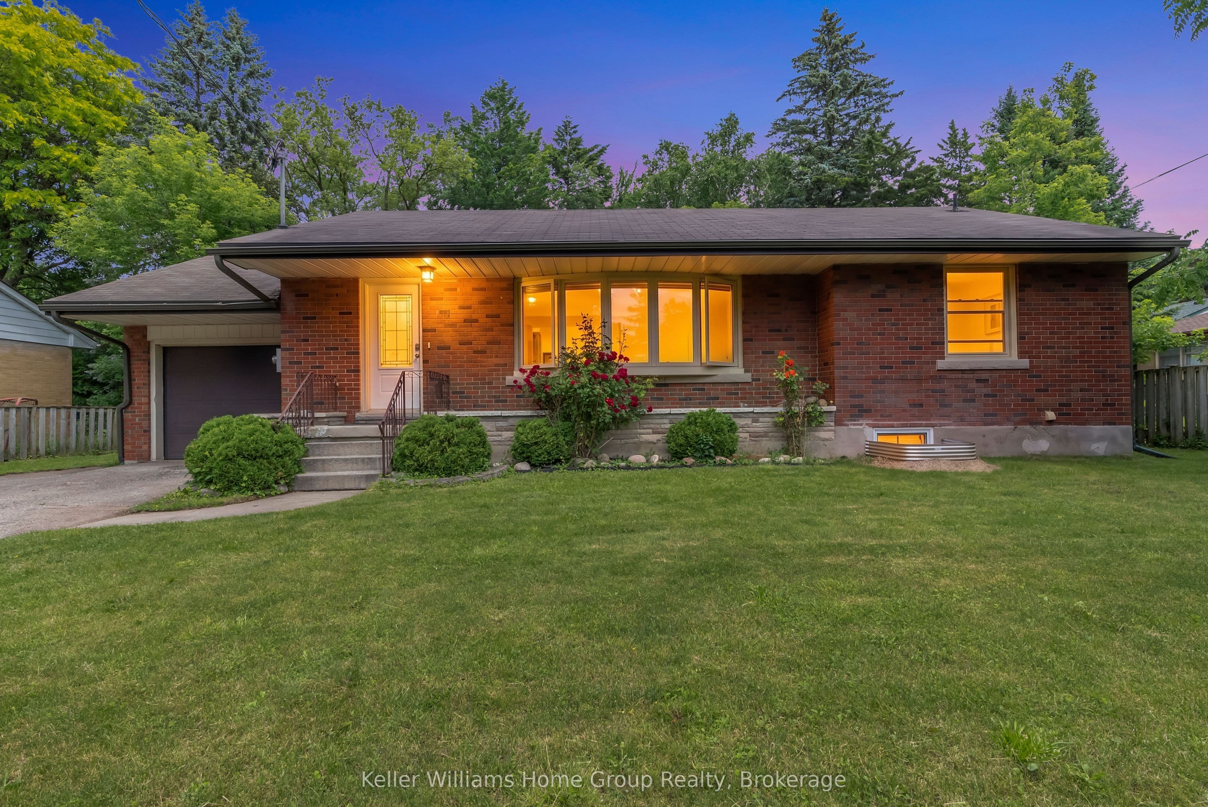 24 Caledonia Street photo 1