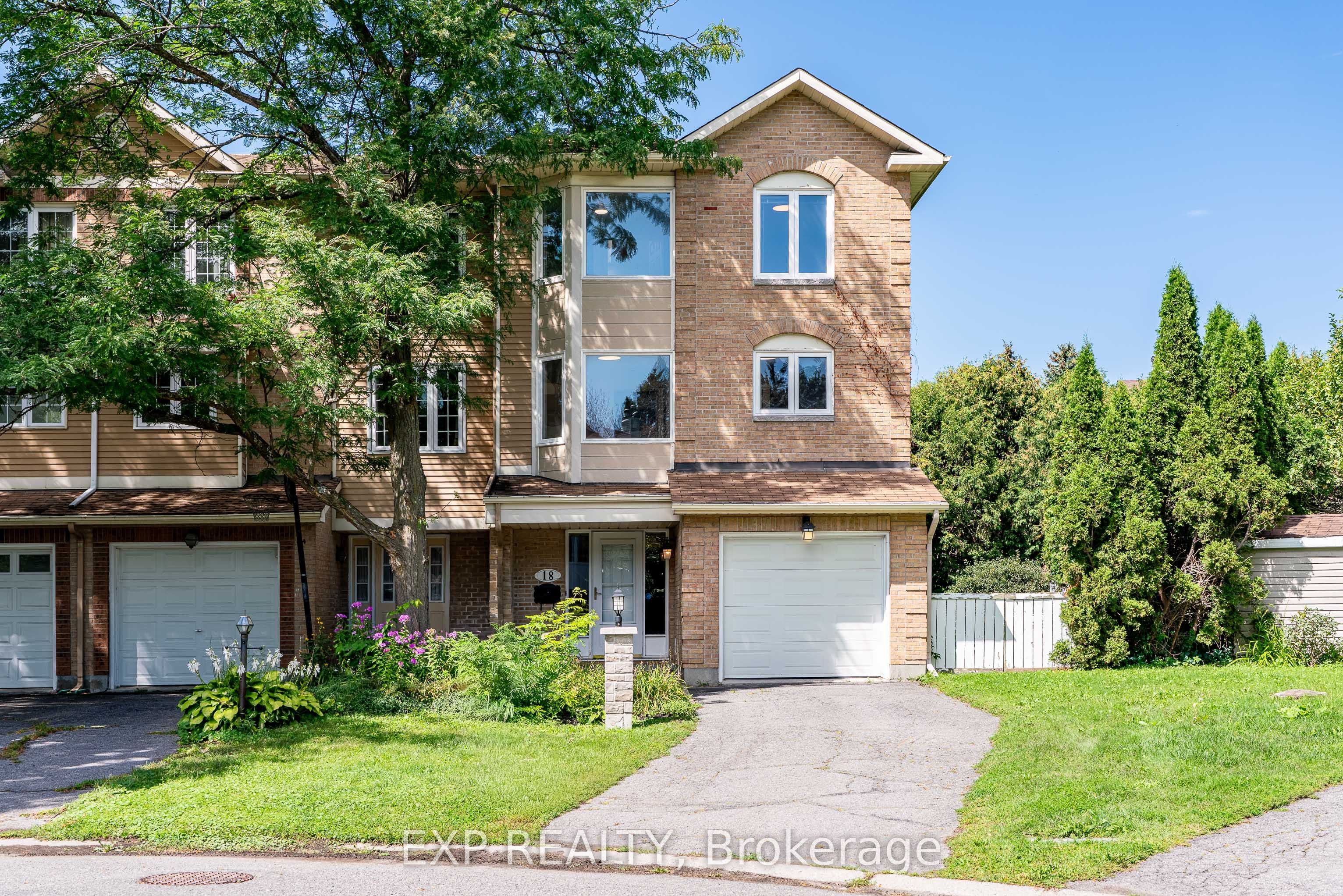 18 Arbordale Crescent photo 1