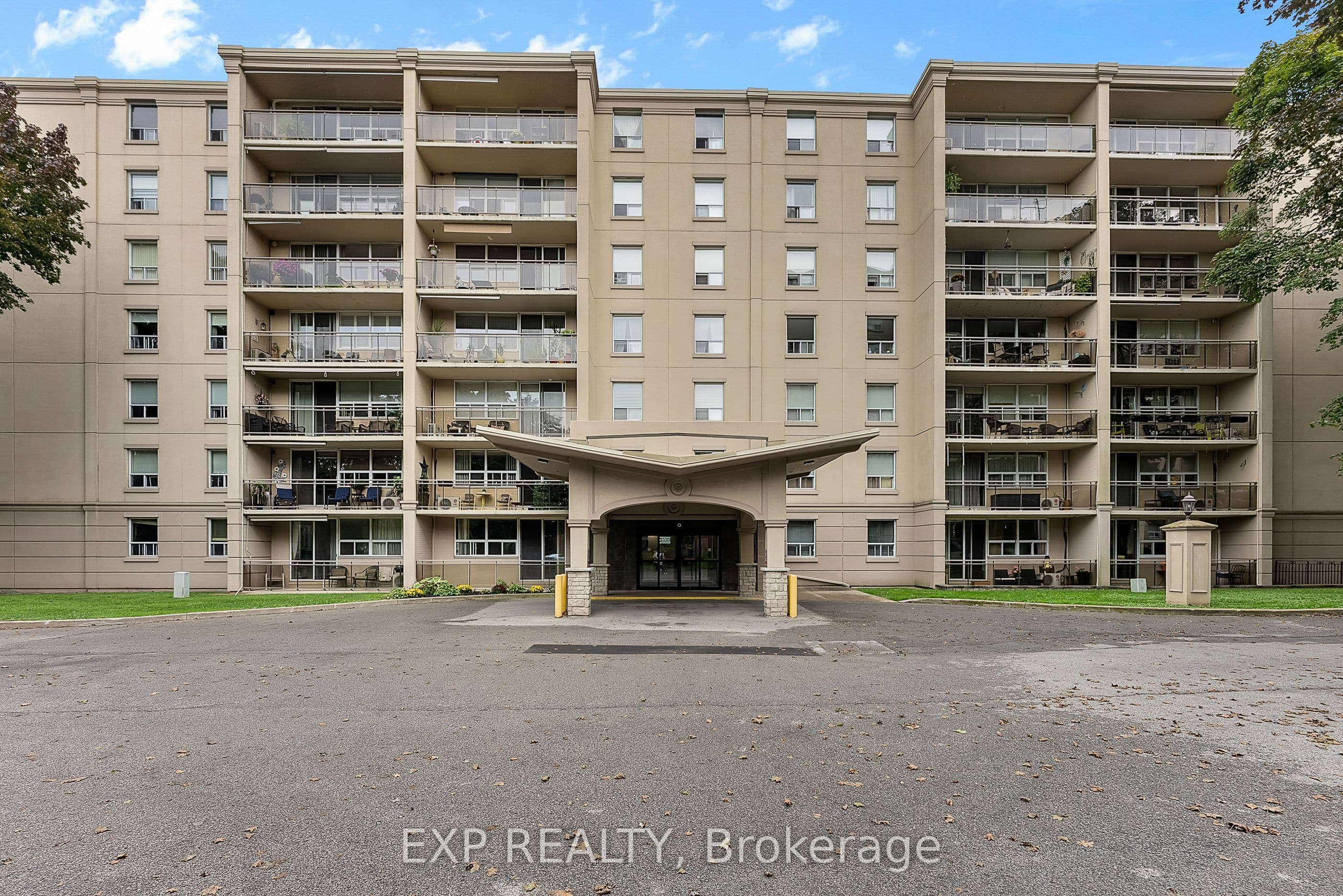 Unit 407 6390 Huggins Street photo 1