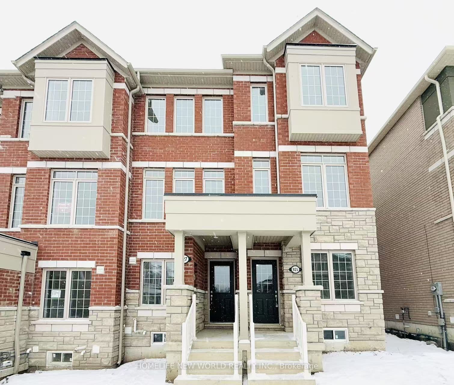 925 Crowsnest Hollow photo 1
