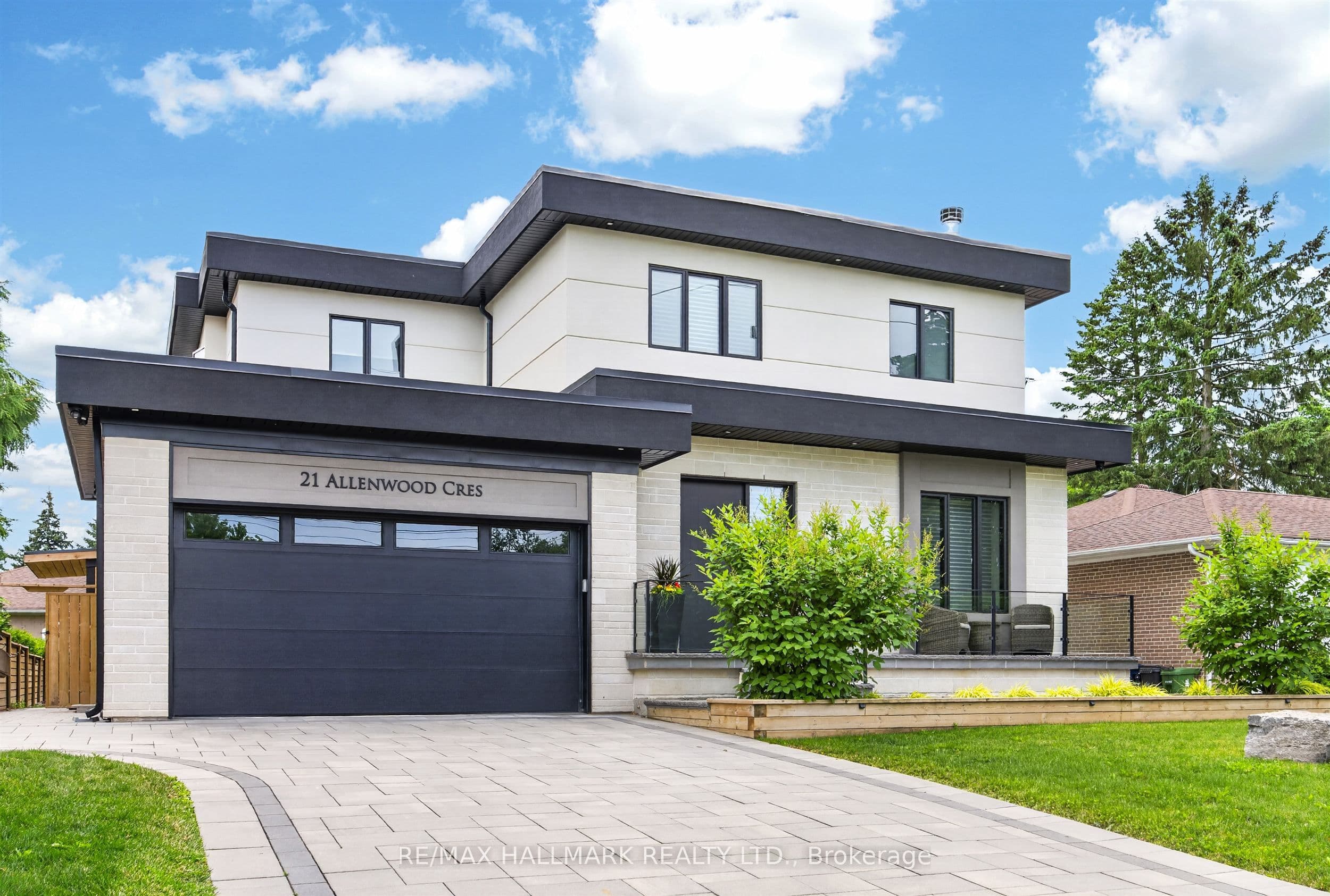 21 Allenwood Crescent photo 1
