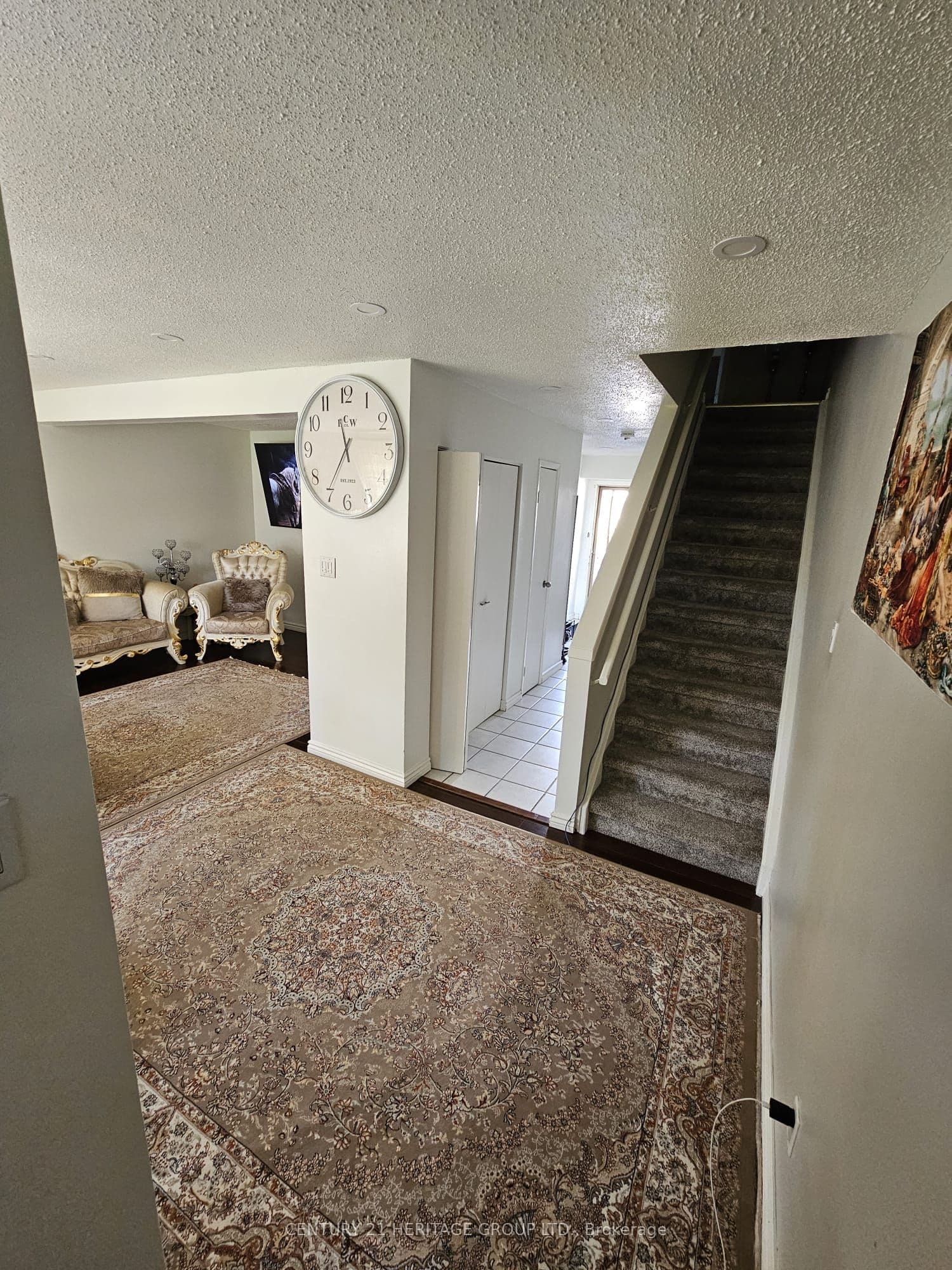 Unit 24 89 Highview Avenue photo 1