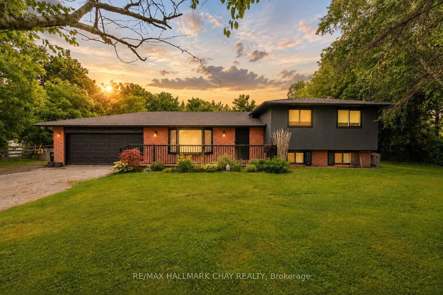 1386 Gilford Road photo 1