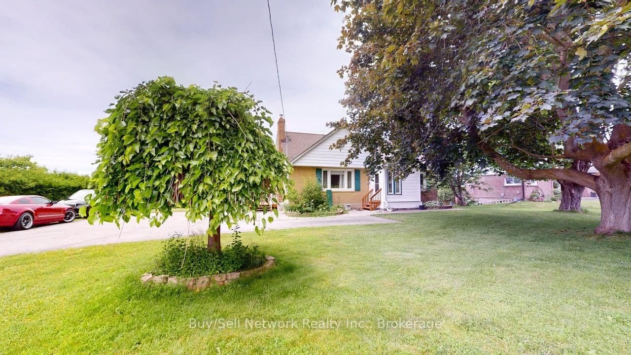 962 Ward Street photo 1