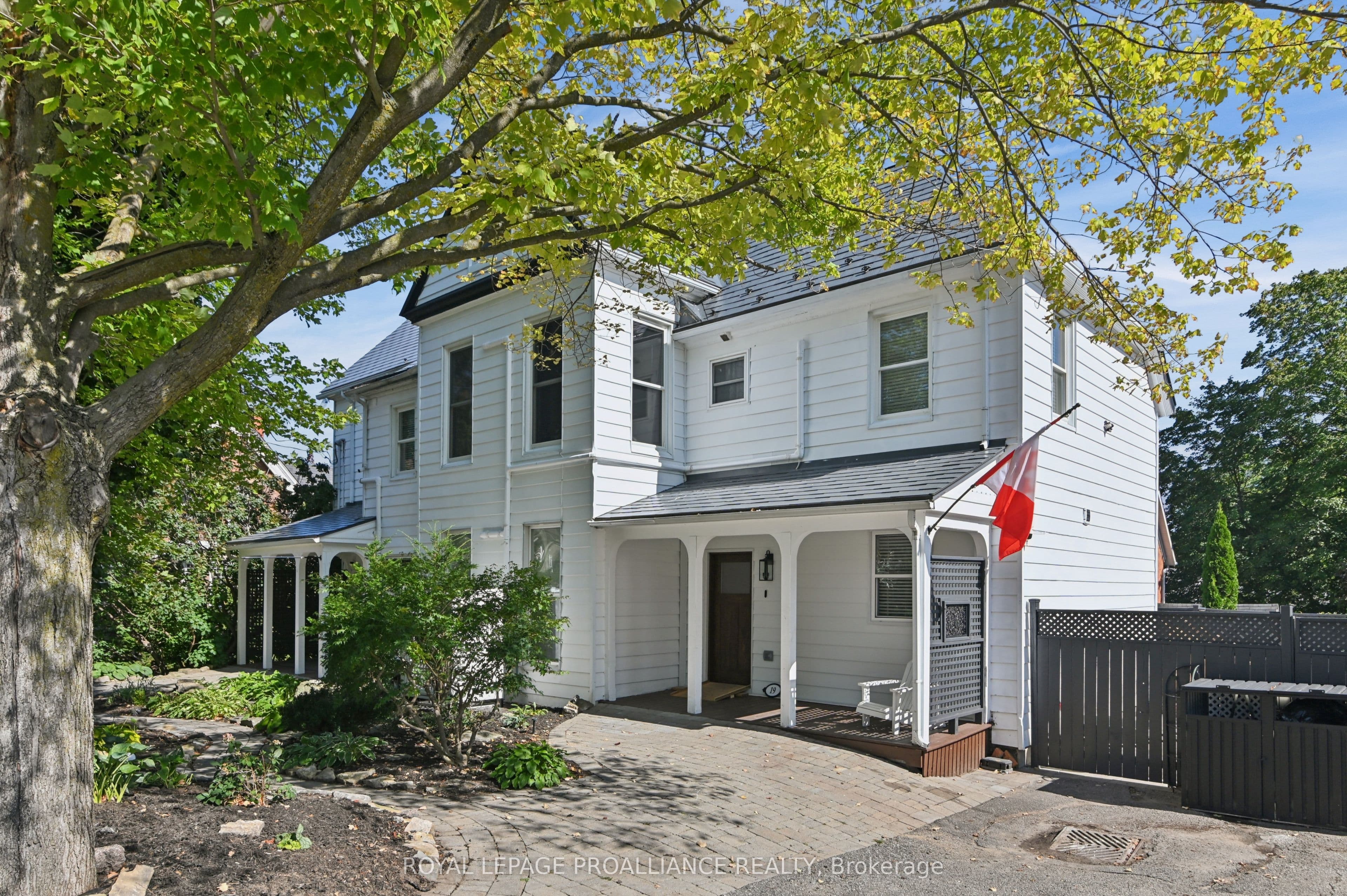 19-21 Pine Street photo 1