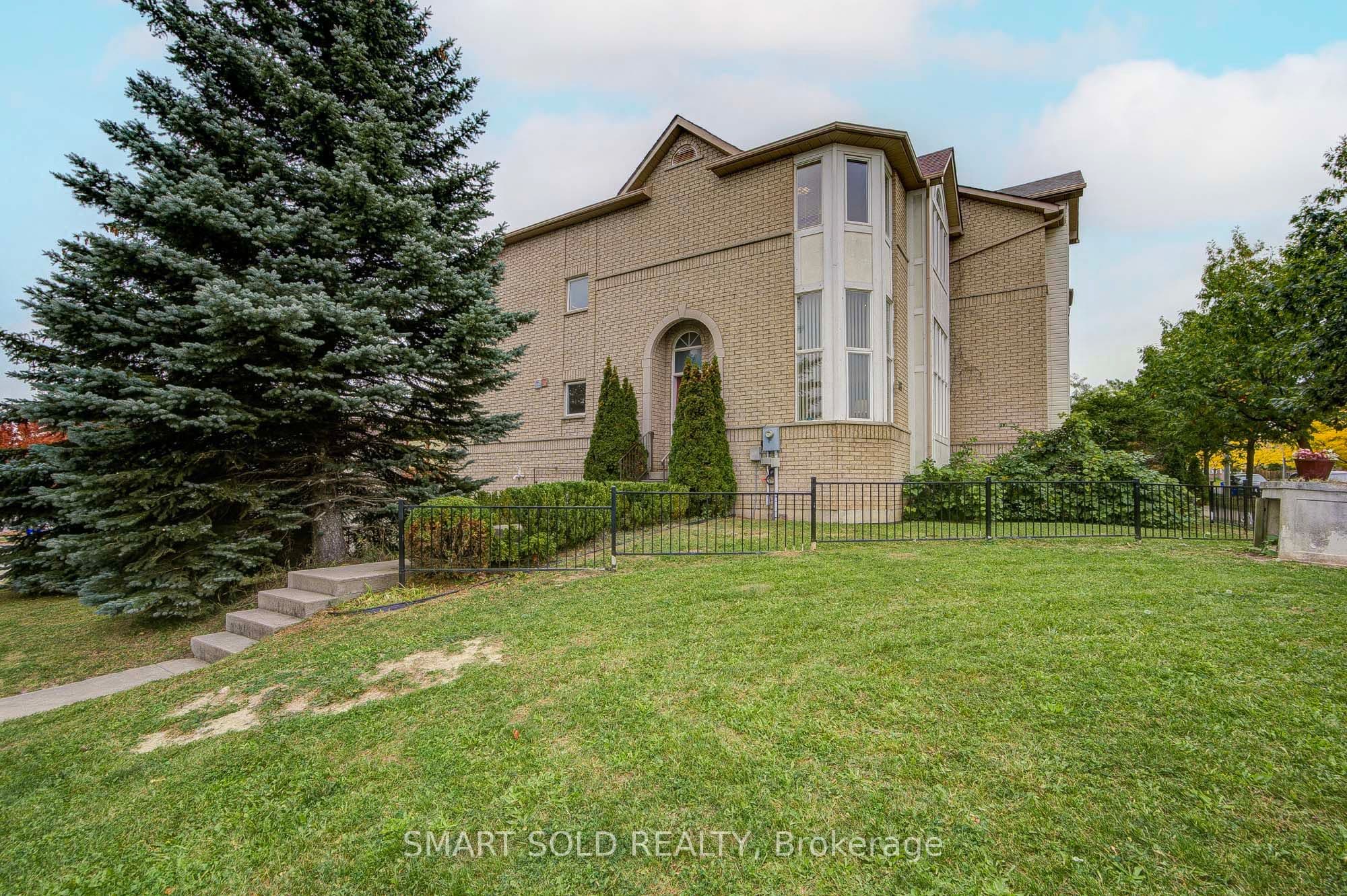 247 Shirley Drive photo 1