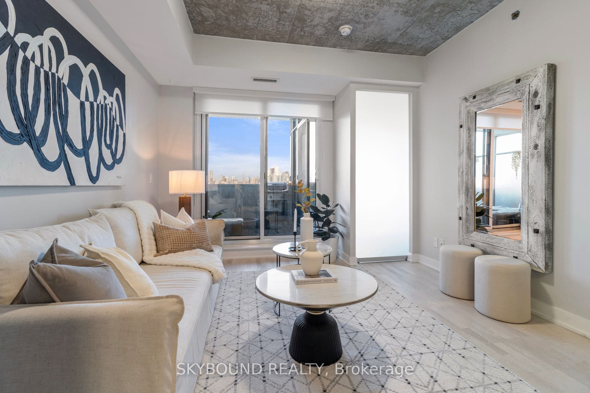Unit 1023 20 Minowan Miikan Lane photo 1