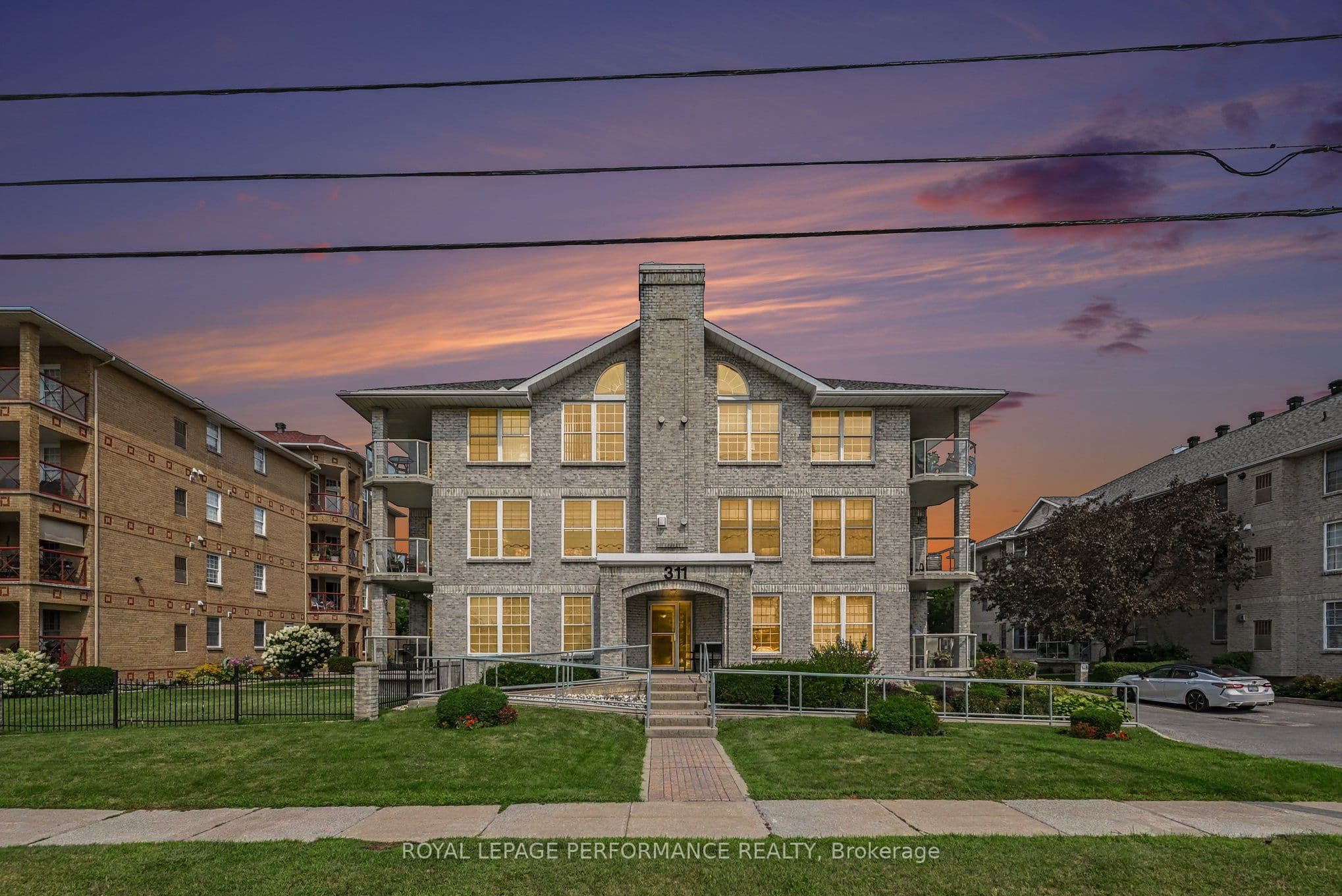 Unit 204 311 Water Street photo 1