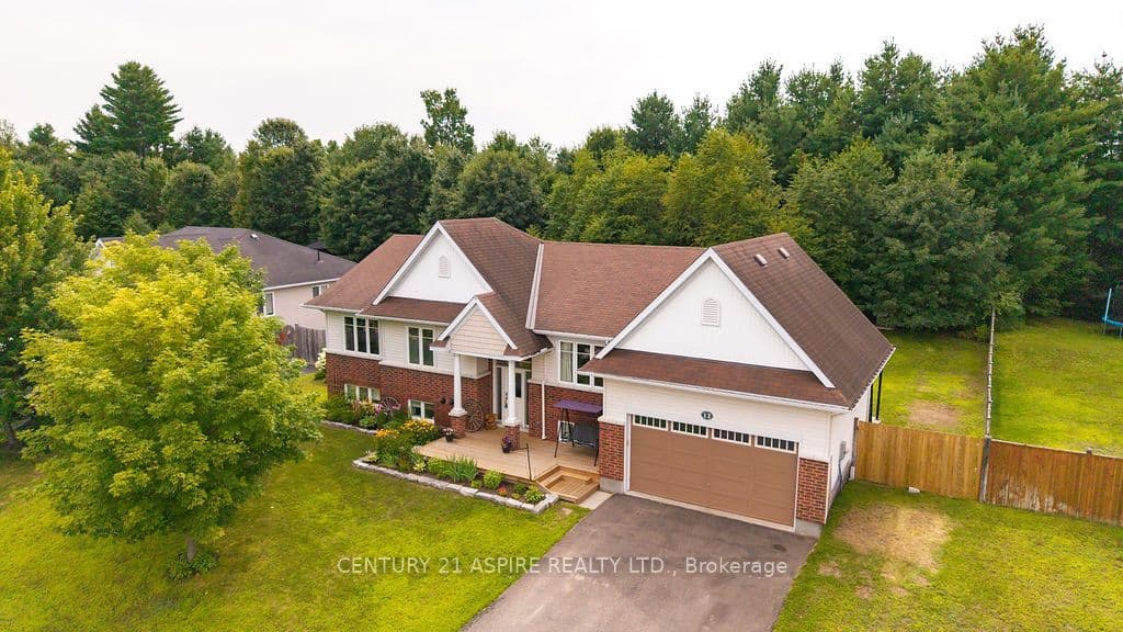 12 Bedard Boulevard photo 1