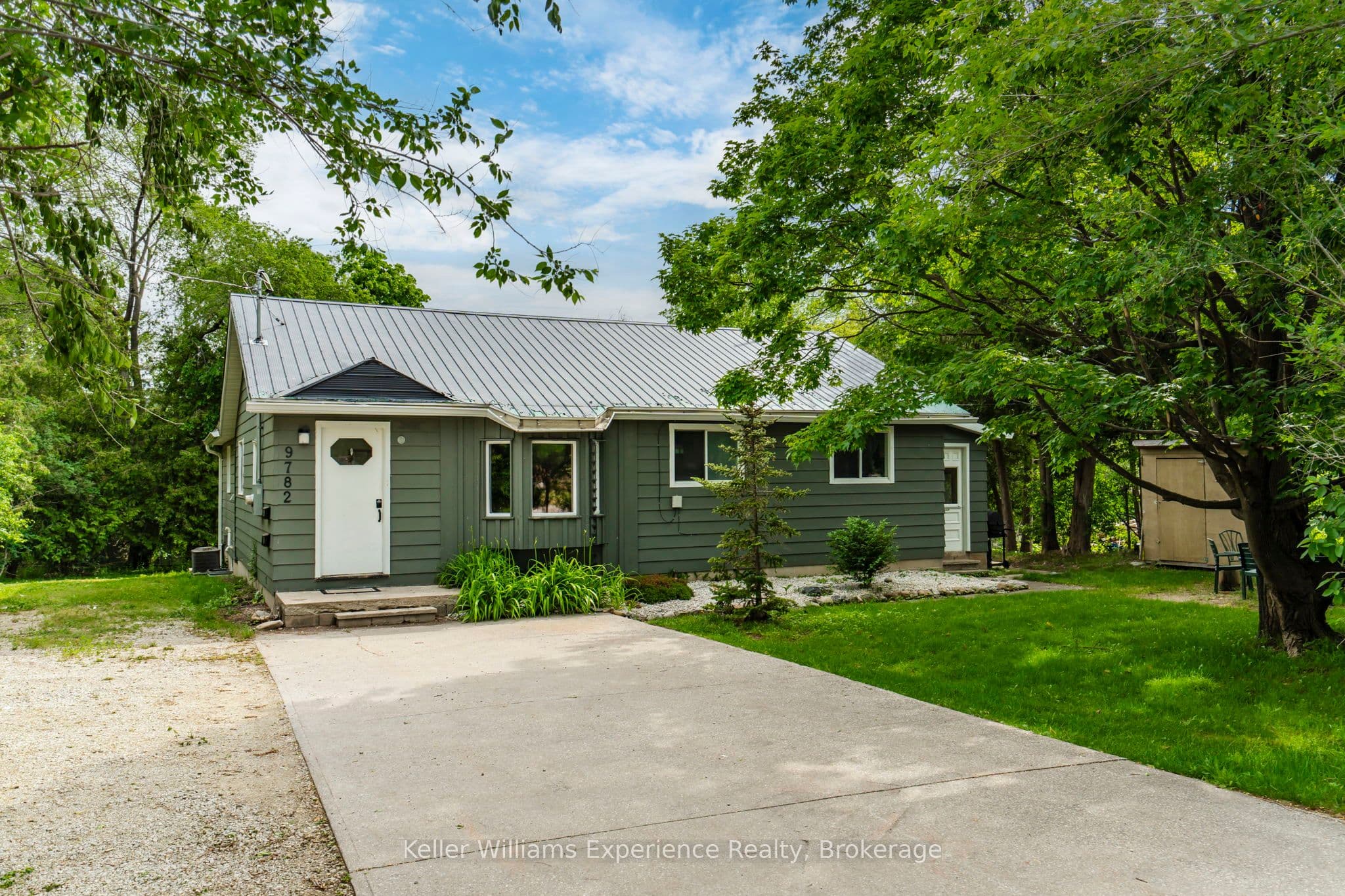 9782 Beachwood Drive photo 1