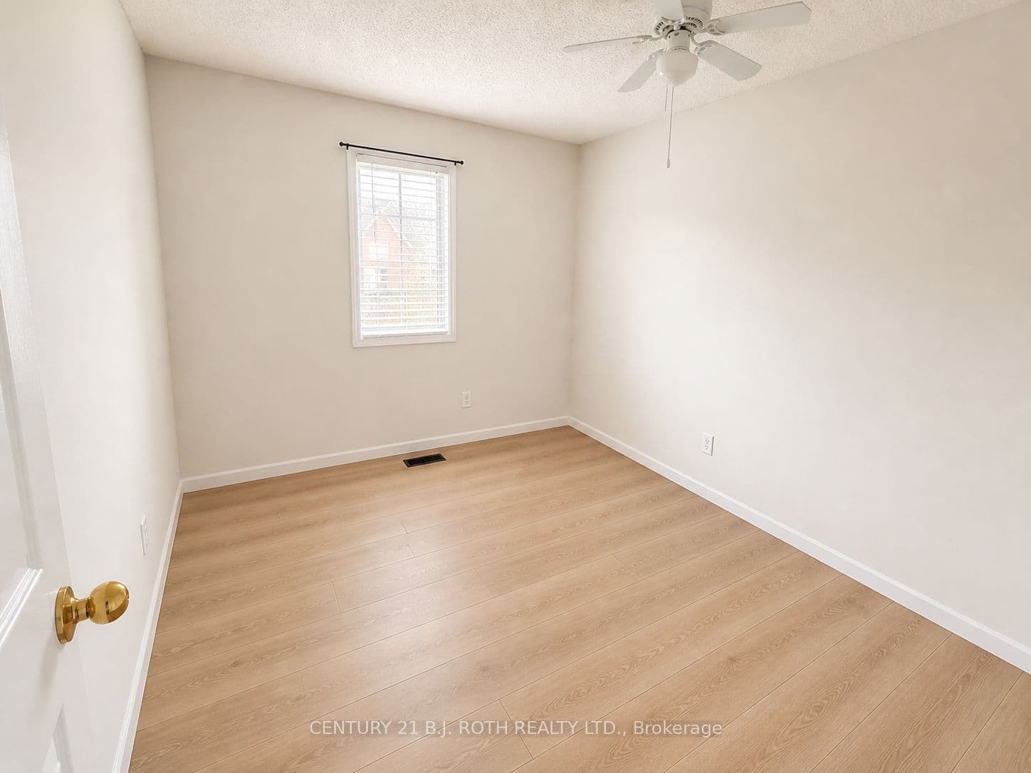 Unit 66 66 Sprucedale Way photo 1