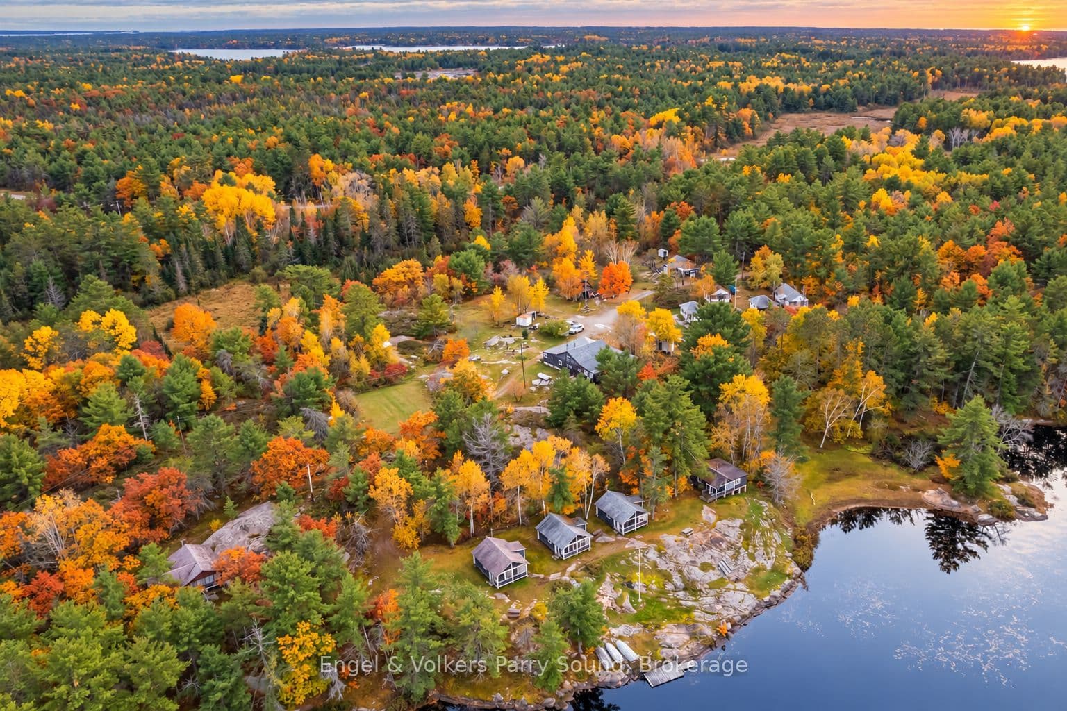 21 Naiscoot Lake Road photo 1