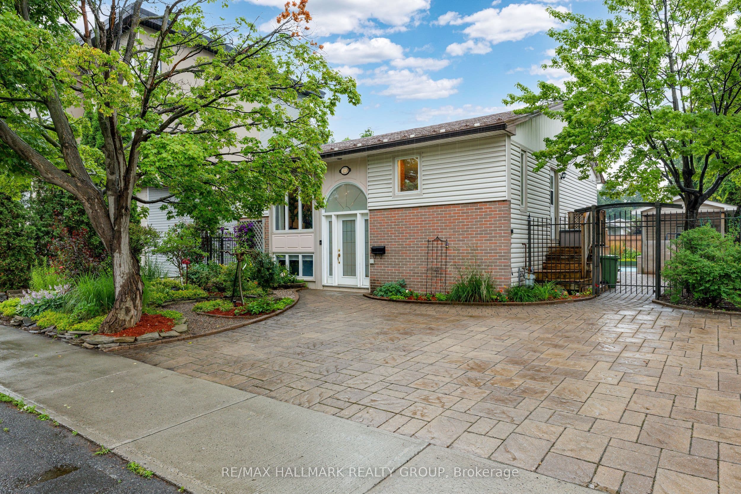 1100 Bathgate Drive photo 1