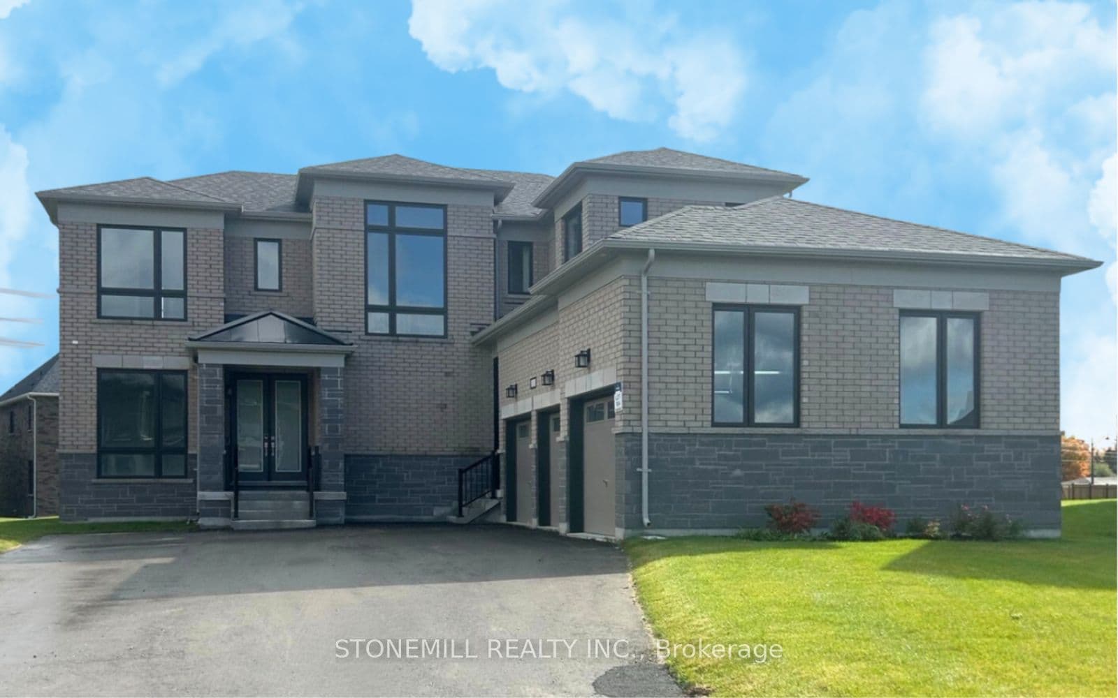 11 Edgar Avenue photo 1