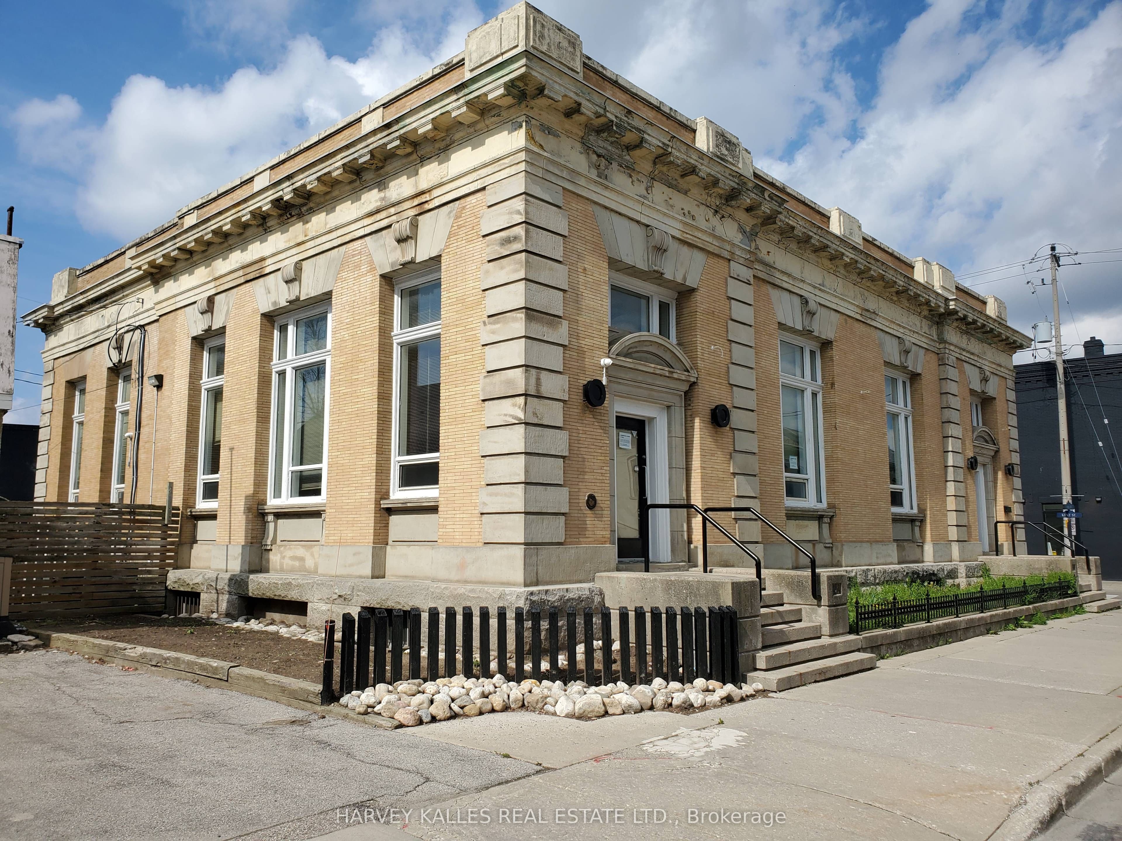 45 Peel Street photo 1