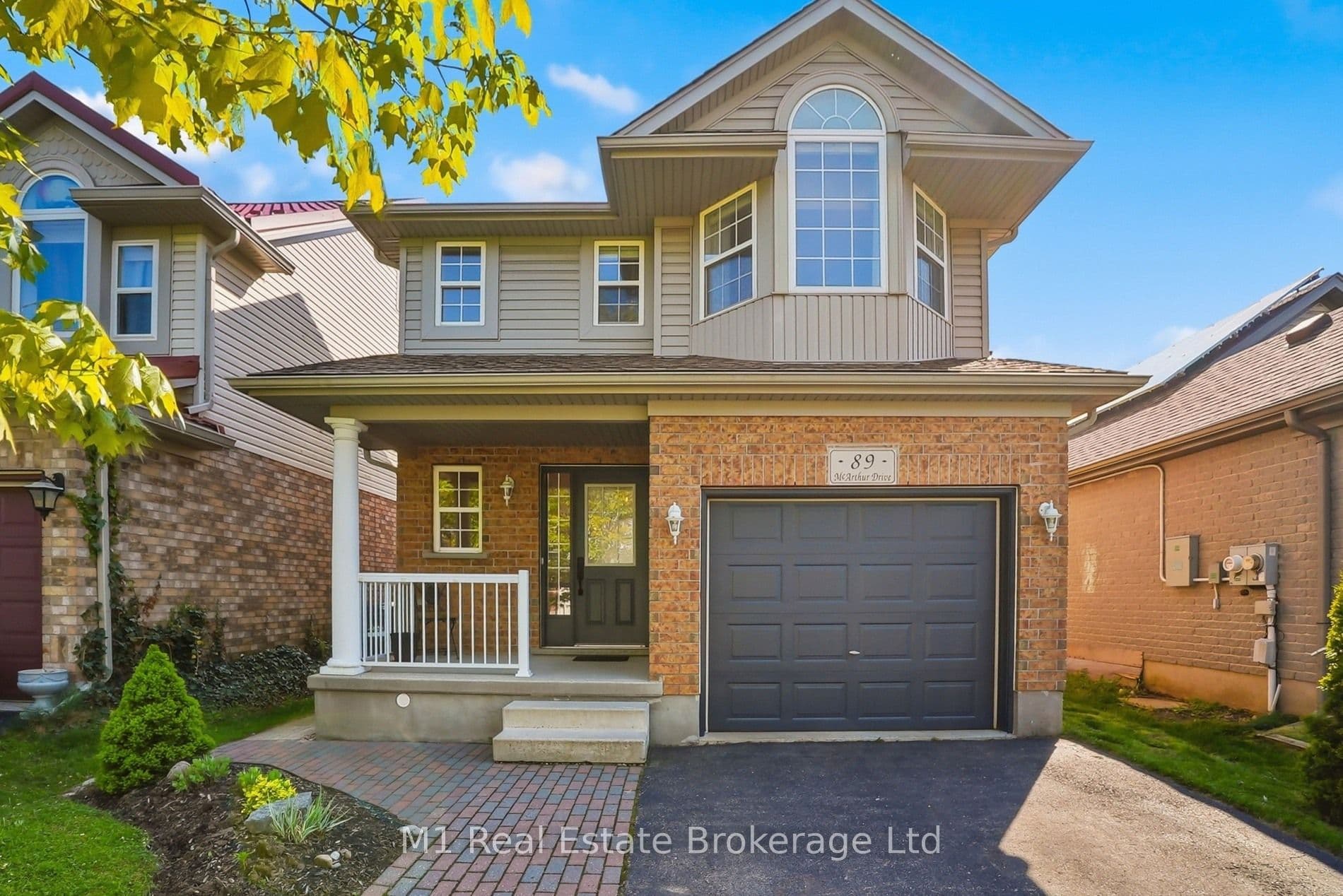 89 Mcarthur Drive photo 1
