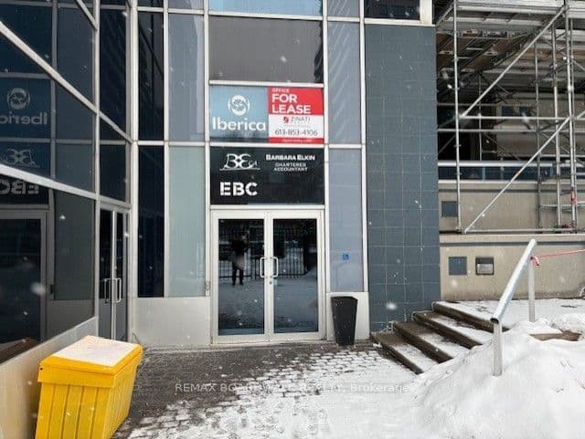 Unit 1-37 160 George St Street photo 1