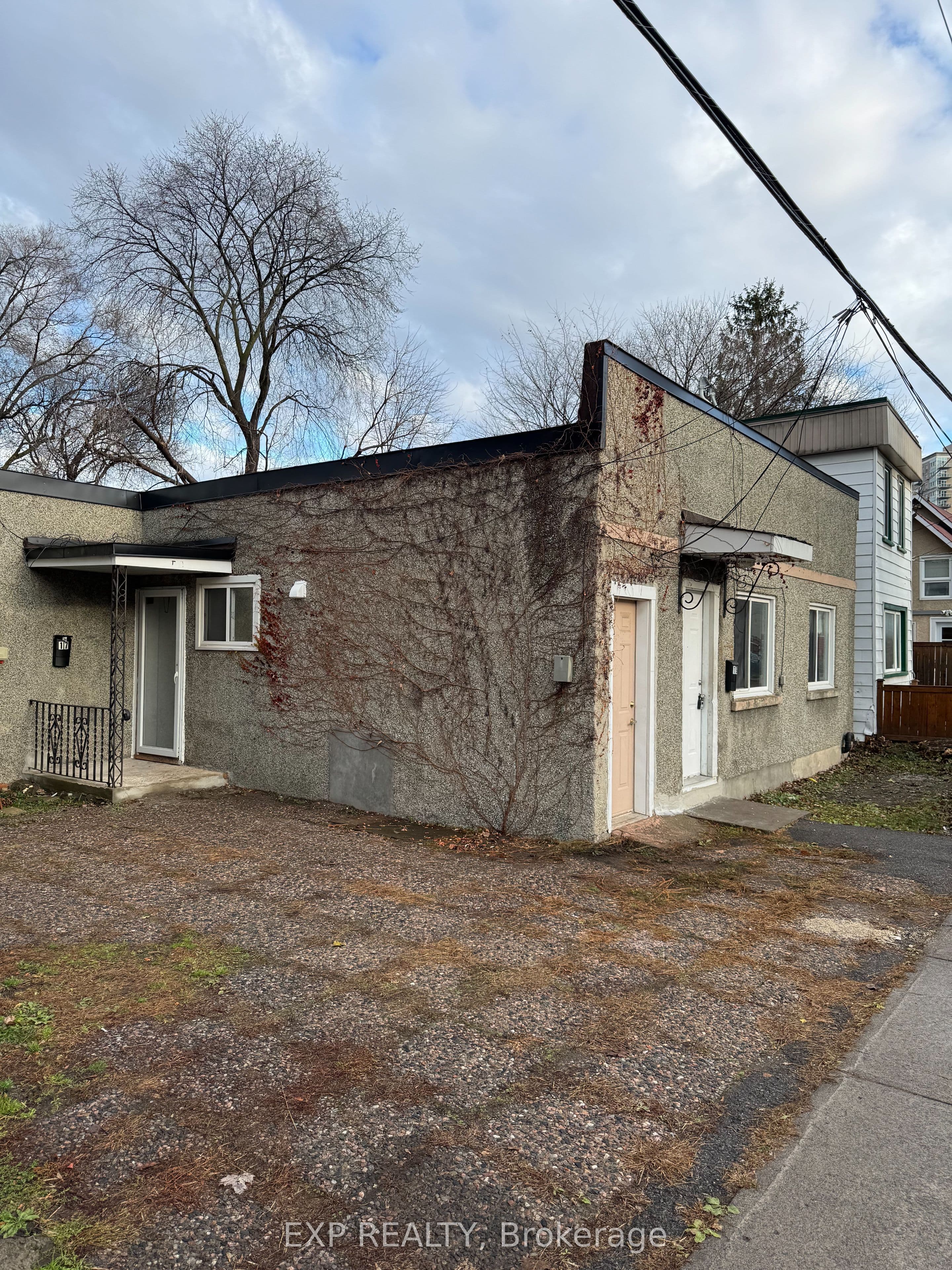 19 Loyer Street photo 1