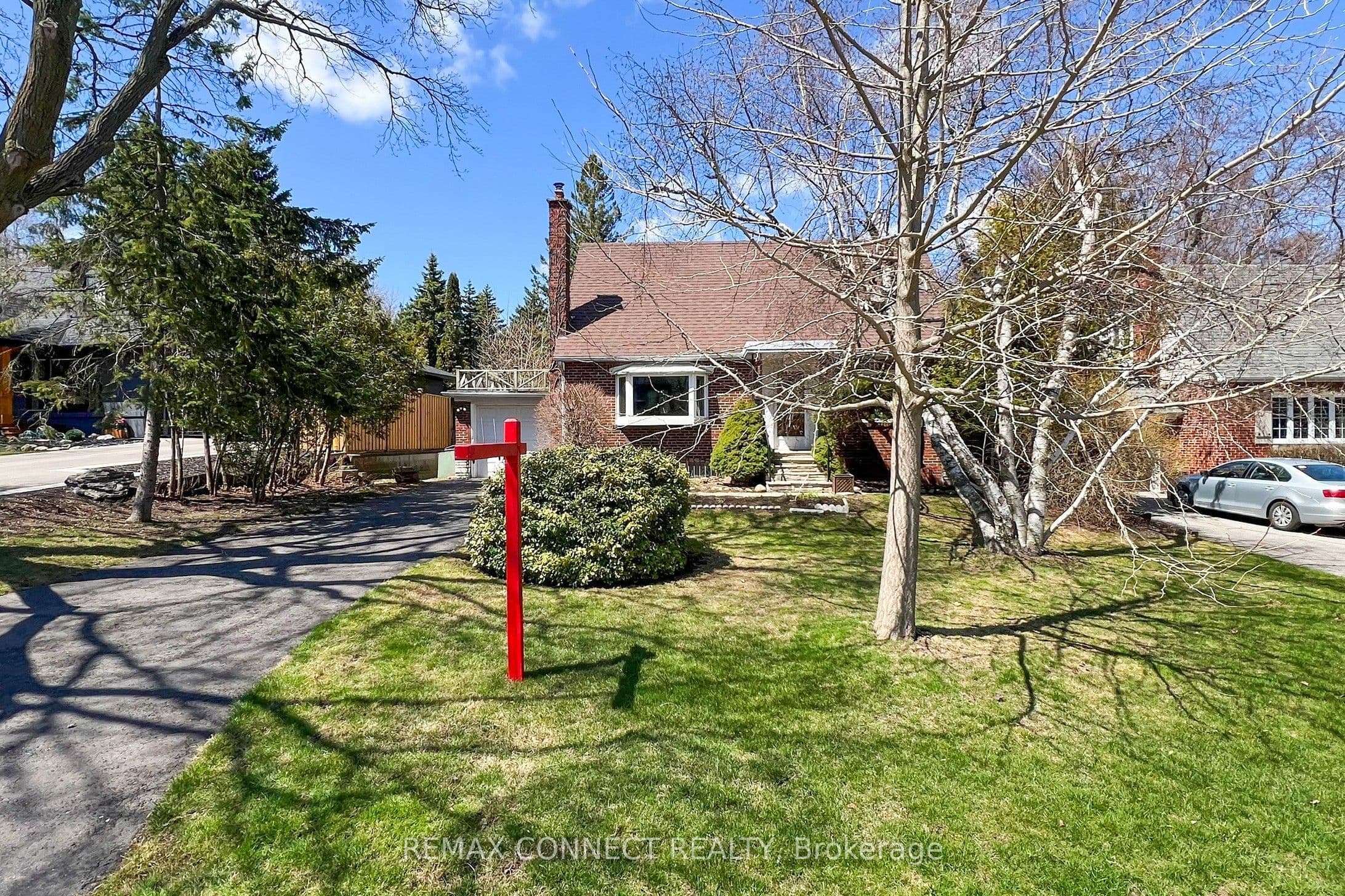 20 Brinloor Boulevard photo 1