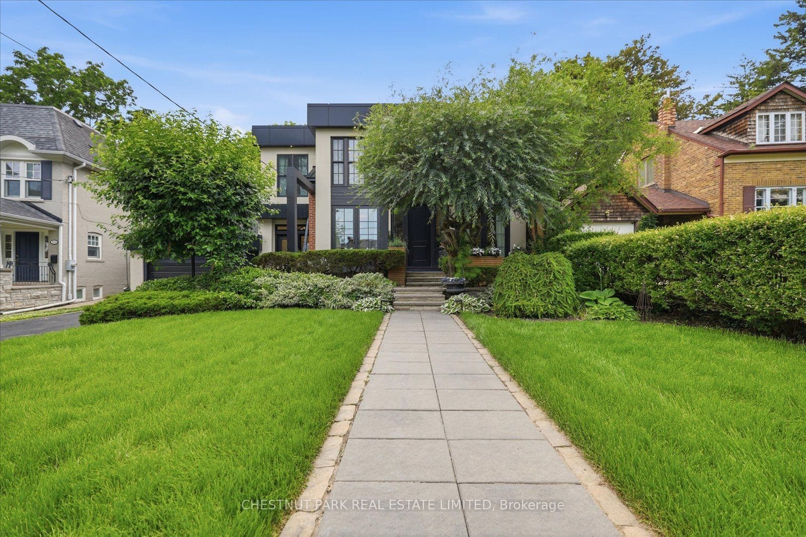 310 Bessborough Drive photo 1