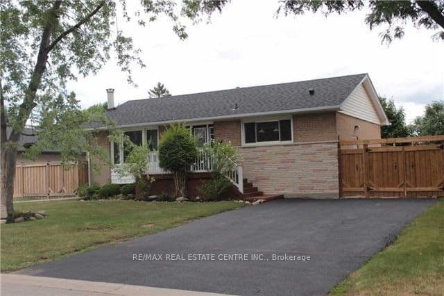 363 Duncombe Drive photo 1