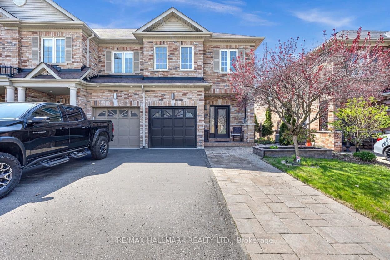 21 Summerside Avenue photo 1