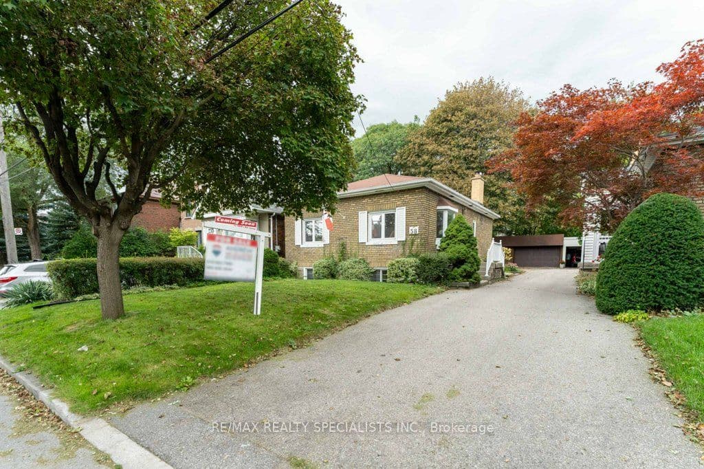 58 Franklin Avenue photo 1