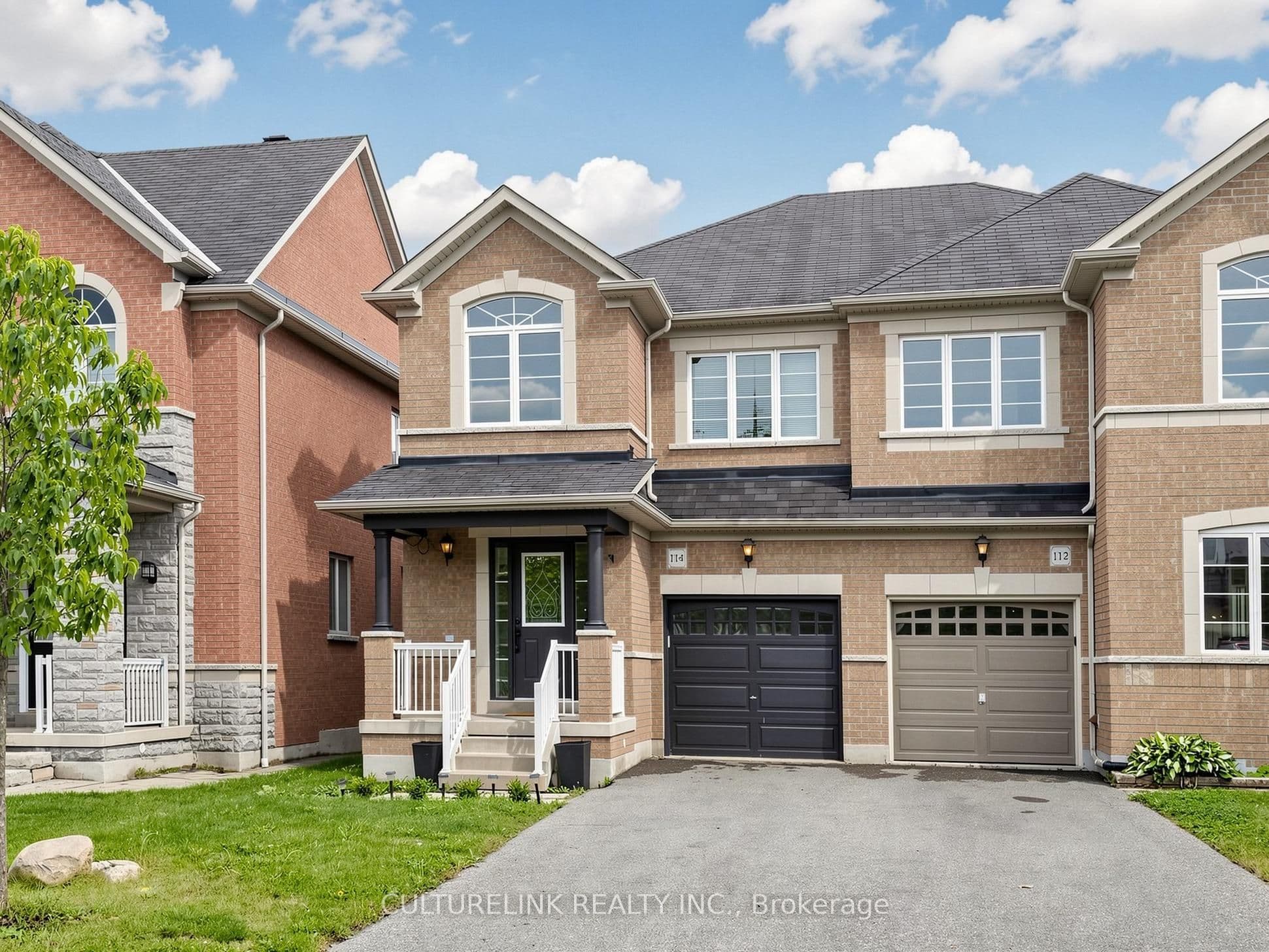 114 Duffin Drive photo 1