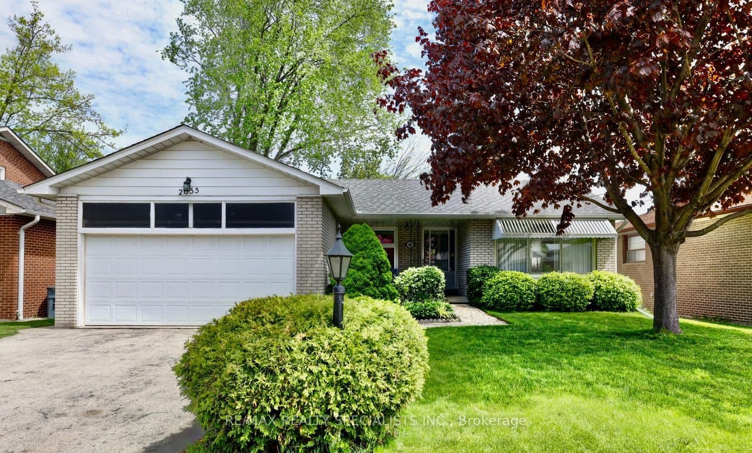 2055 Family Crescent photo 1