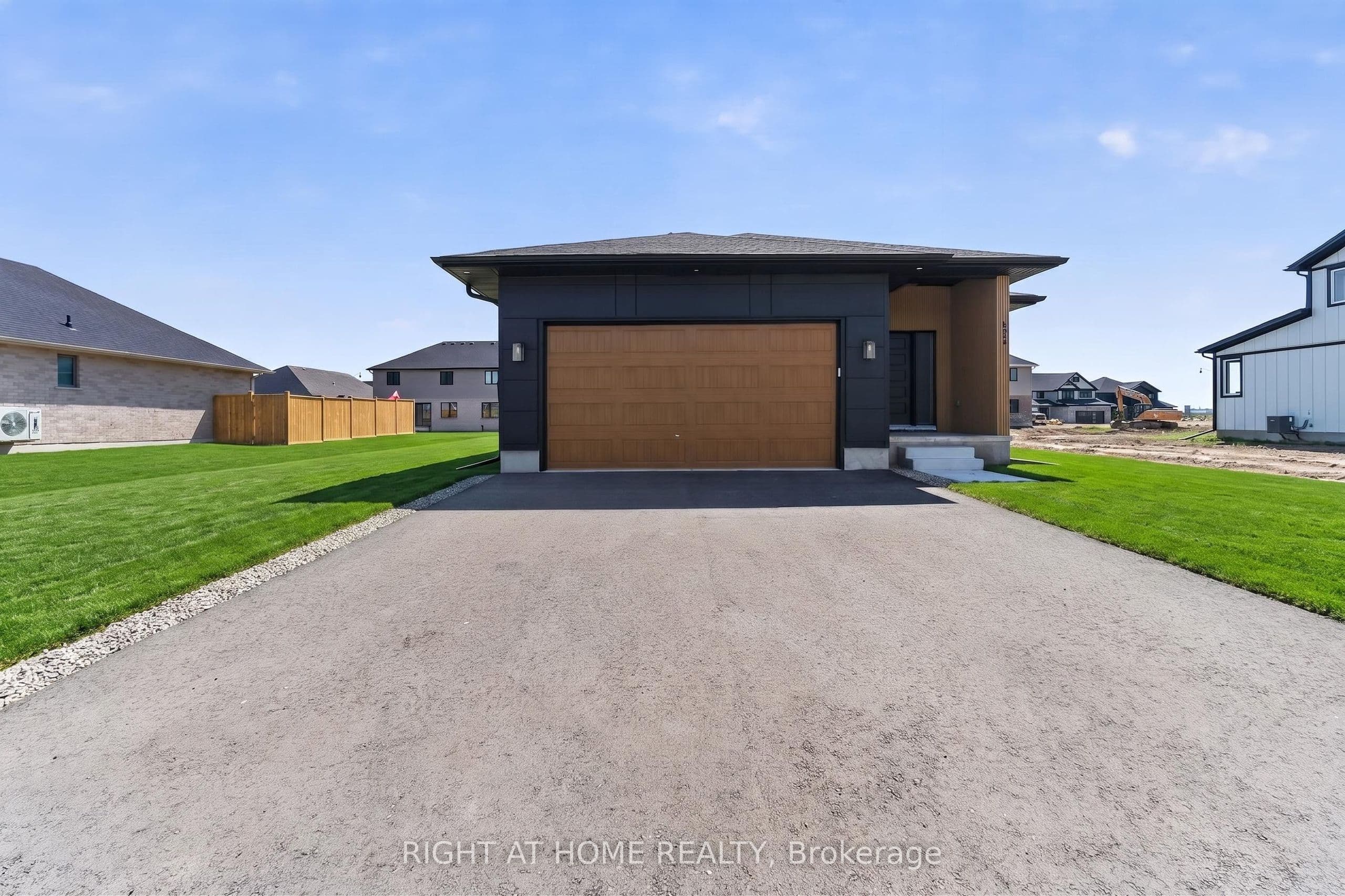 173 Renaissance Drive photo 1