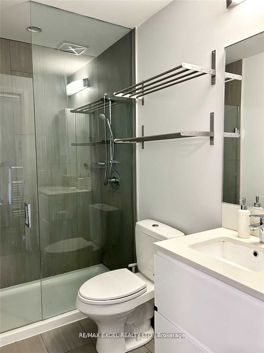 Unit 4006 36 Park Lawn Road photo 1