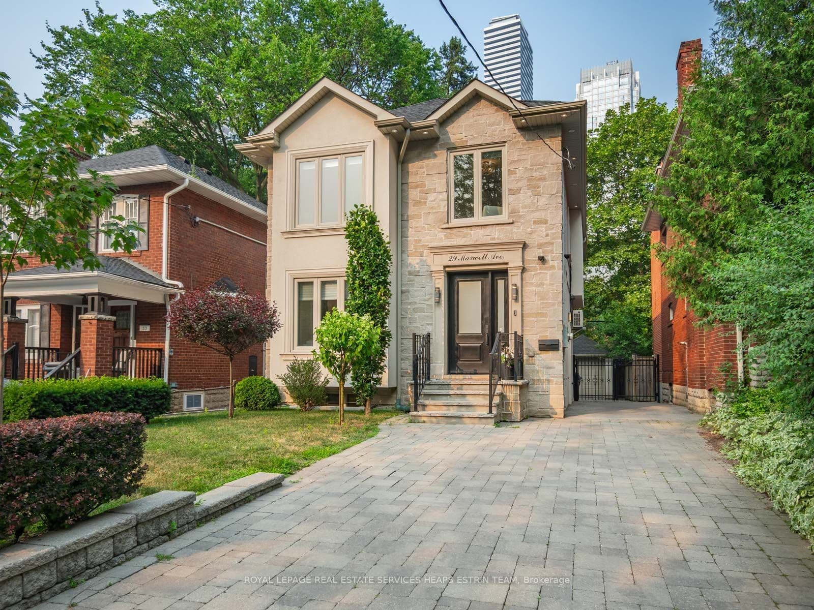 29 Maxwell Avenue photo 1