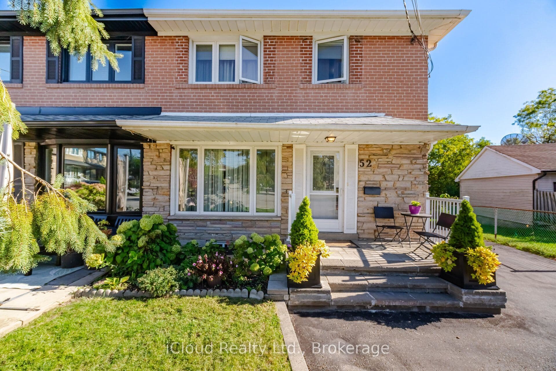 52 Bengal Court photo 1