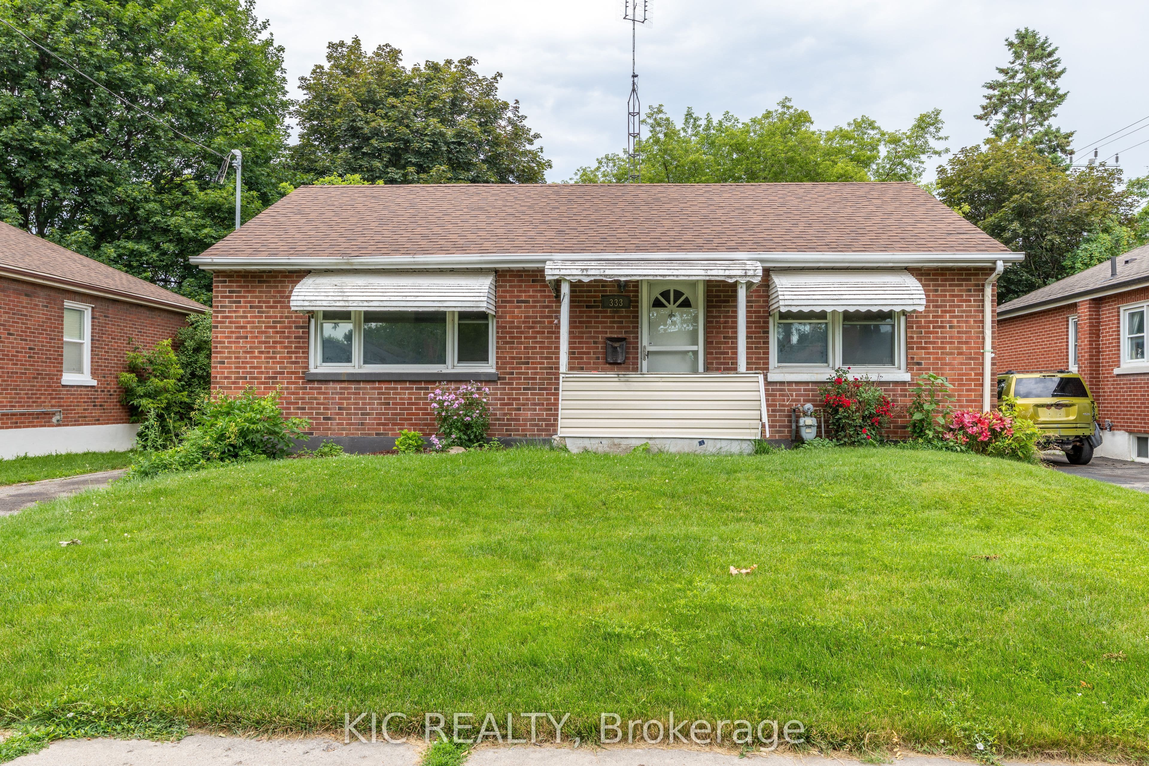 333 CADILLAC Avenue photo 1