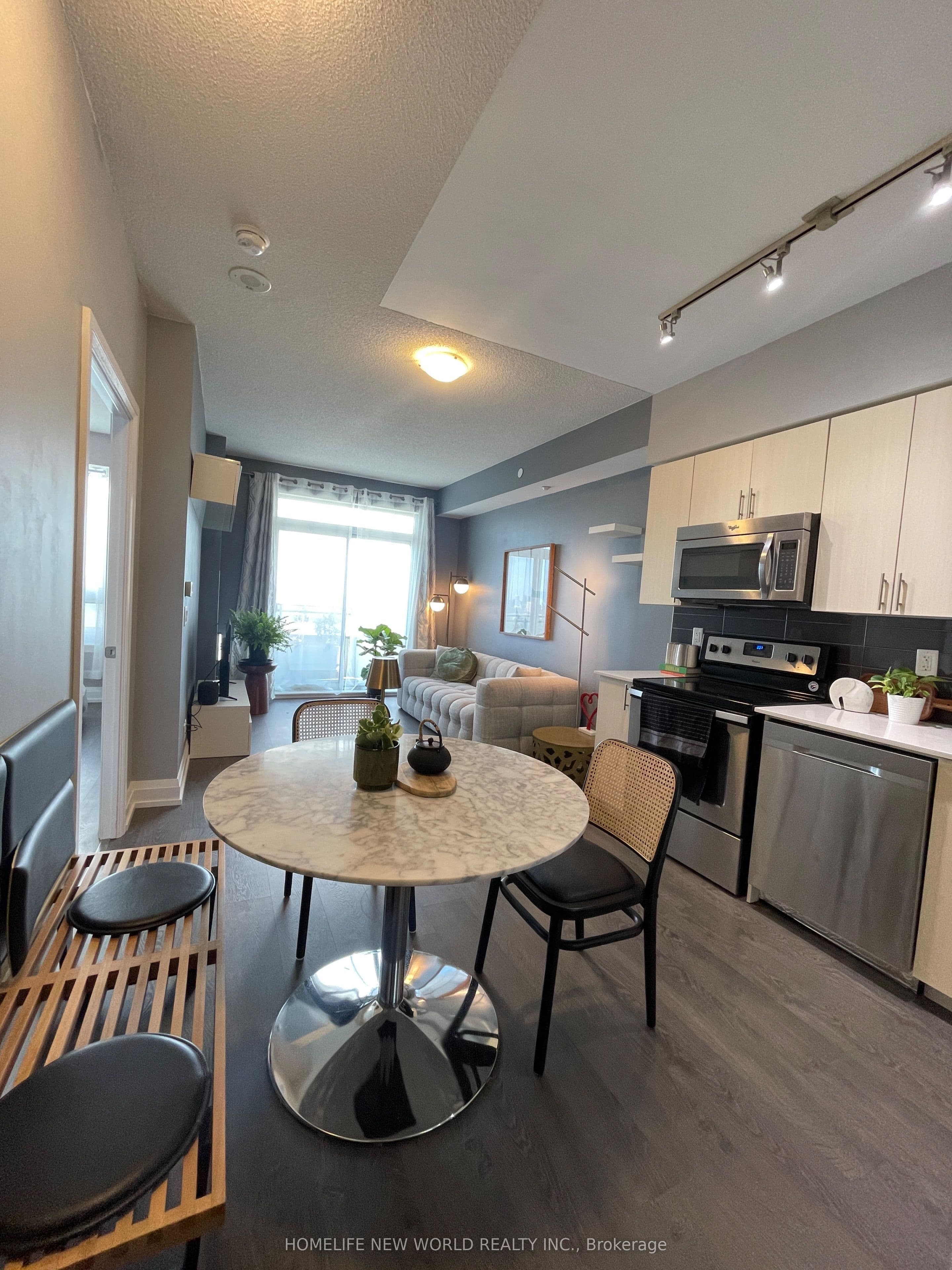 Unit 1906 7890 Bathurst Street photo 1