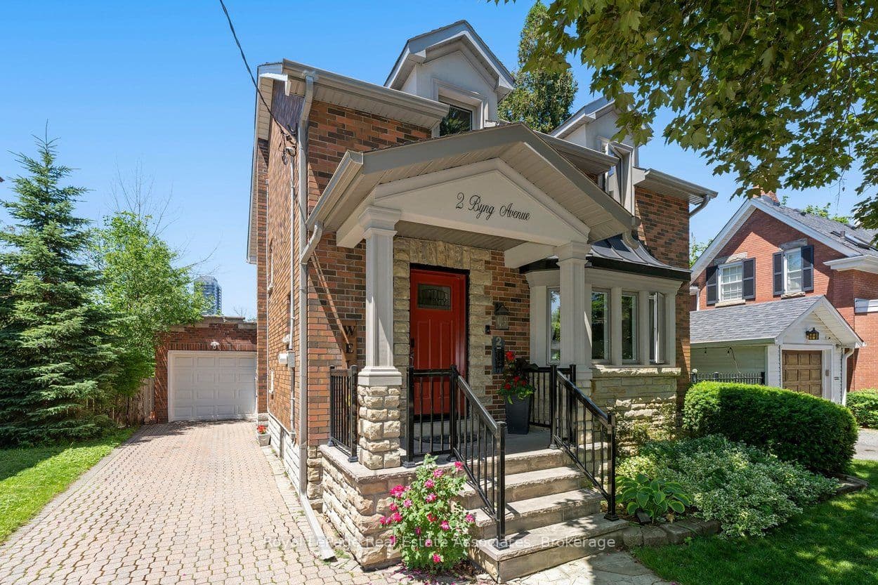 2 Byng Avenue photo 1