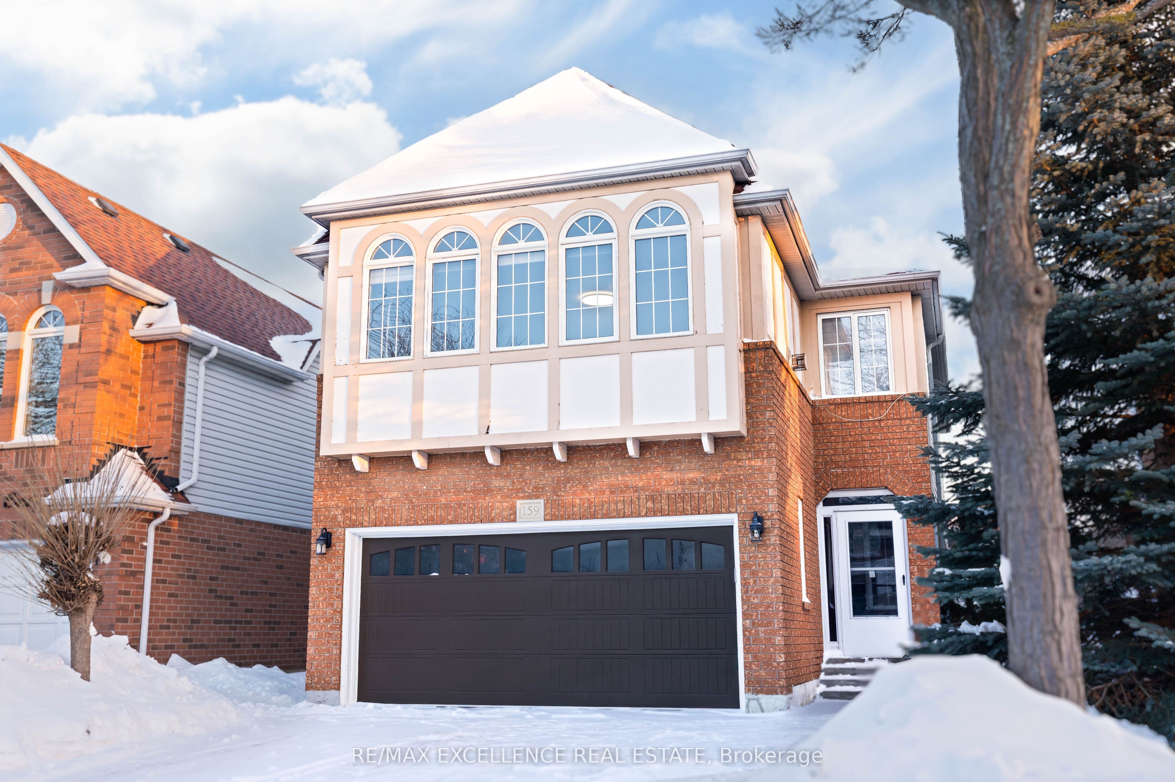 159 Cordgrass Crescent photo 1