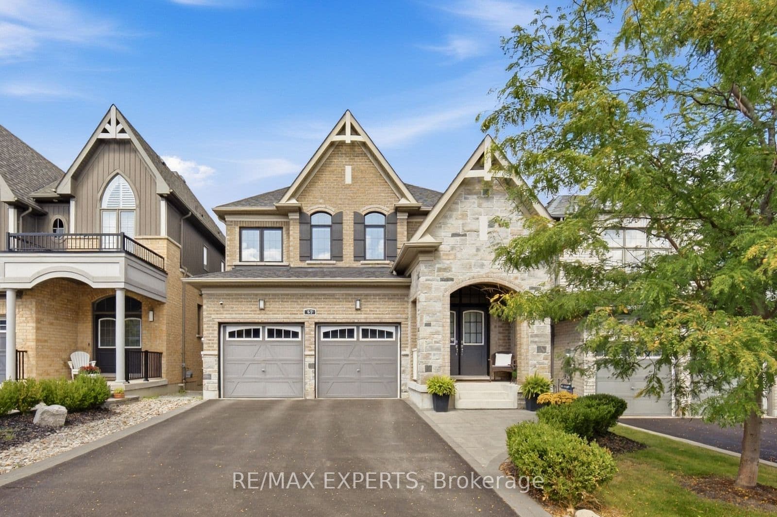 69 Leaden Hall Drive photo 1