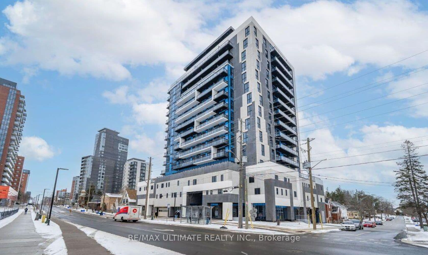 Unit 710 128 King Street photo 1