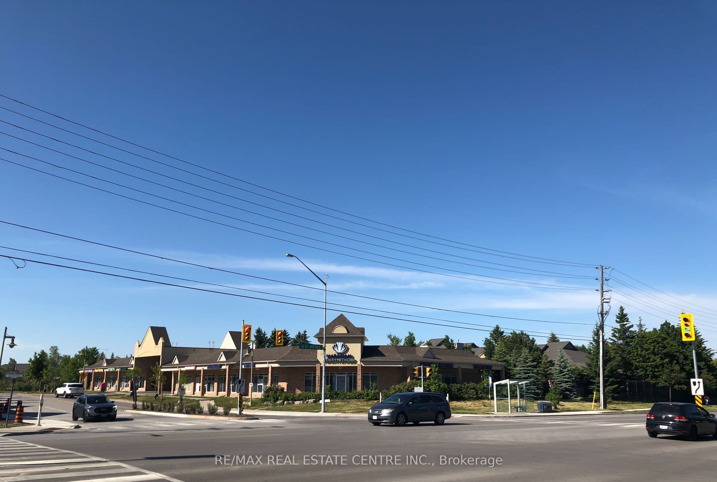 Unit 7 5 Swan Lake Boulevard photo 1