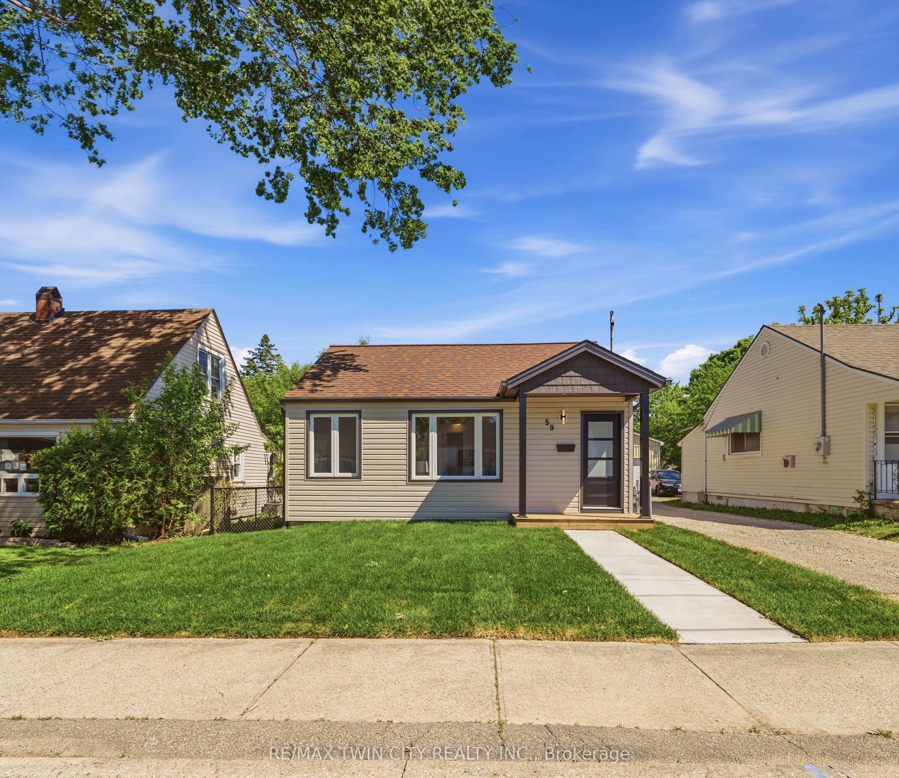 59 Salisbury Avenue photo 1