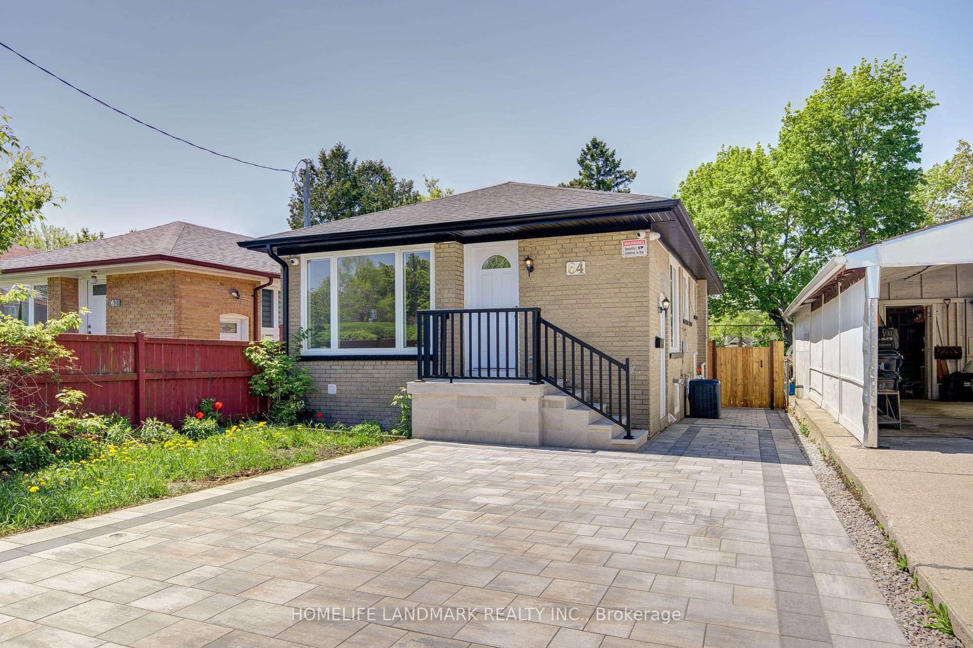 64 Laurel Avenue photo 1