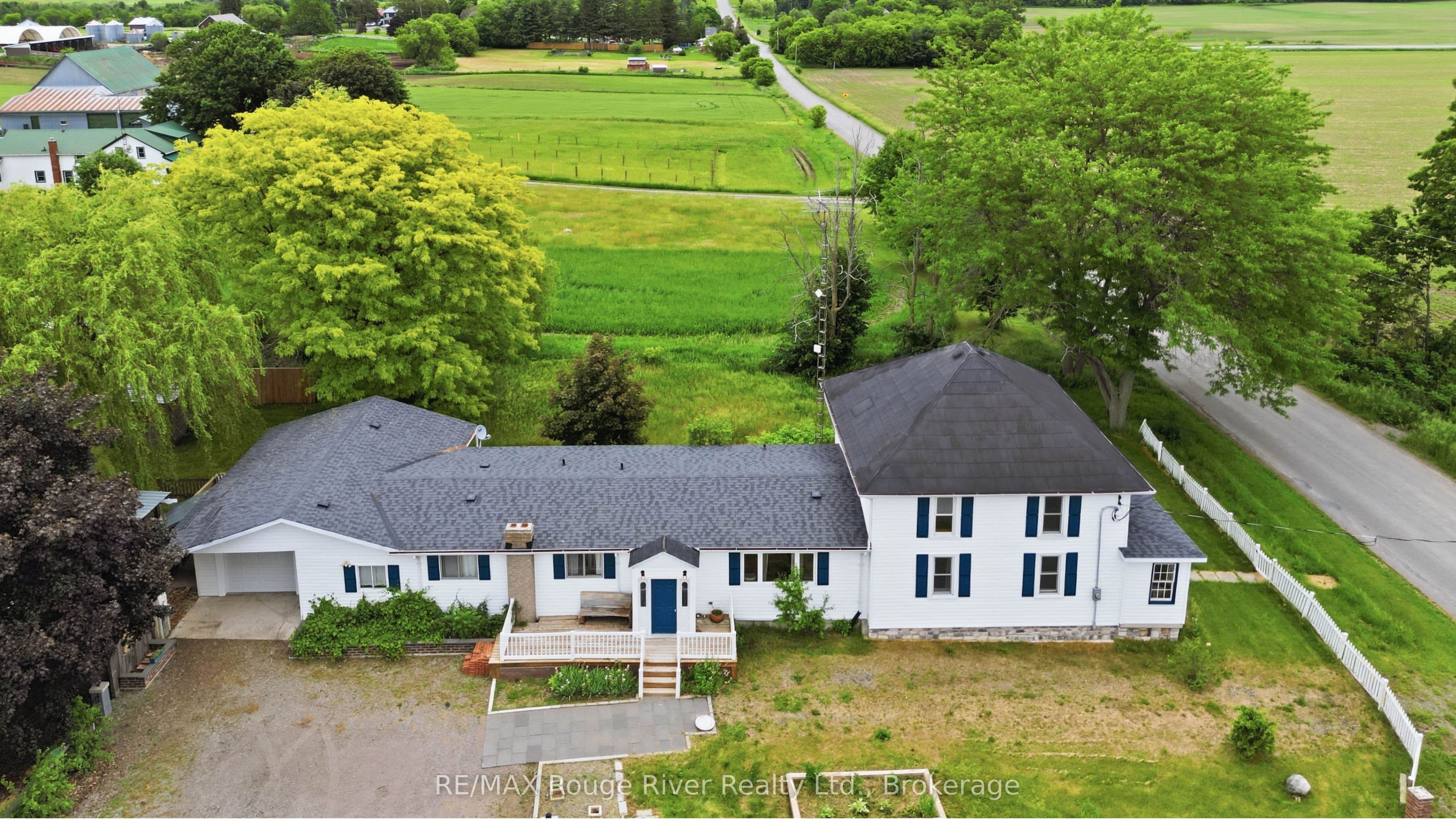 1562 Morganston Road photo 1