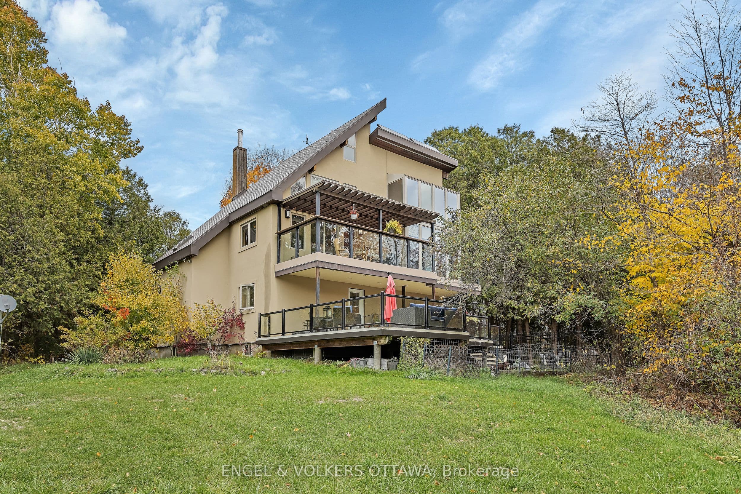 791 Rock Road photo 1
