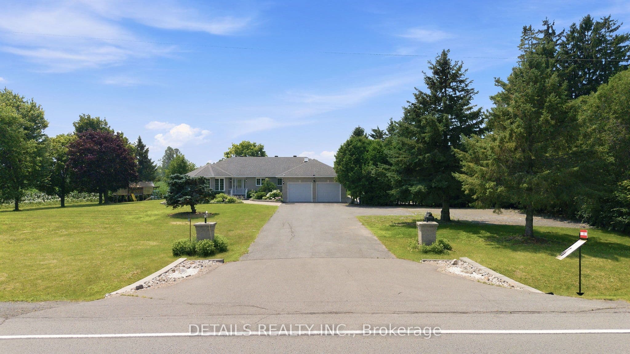 6408 Fourth Line Road photo 1
