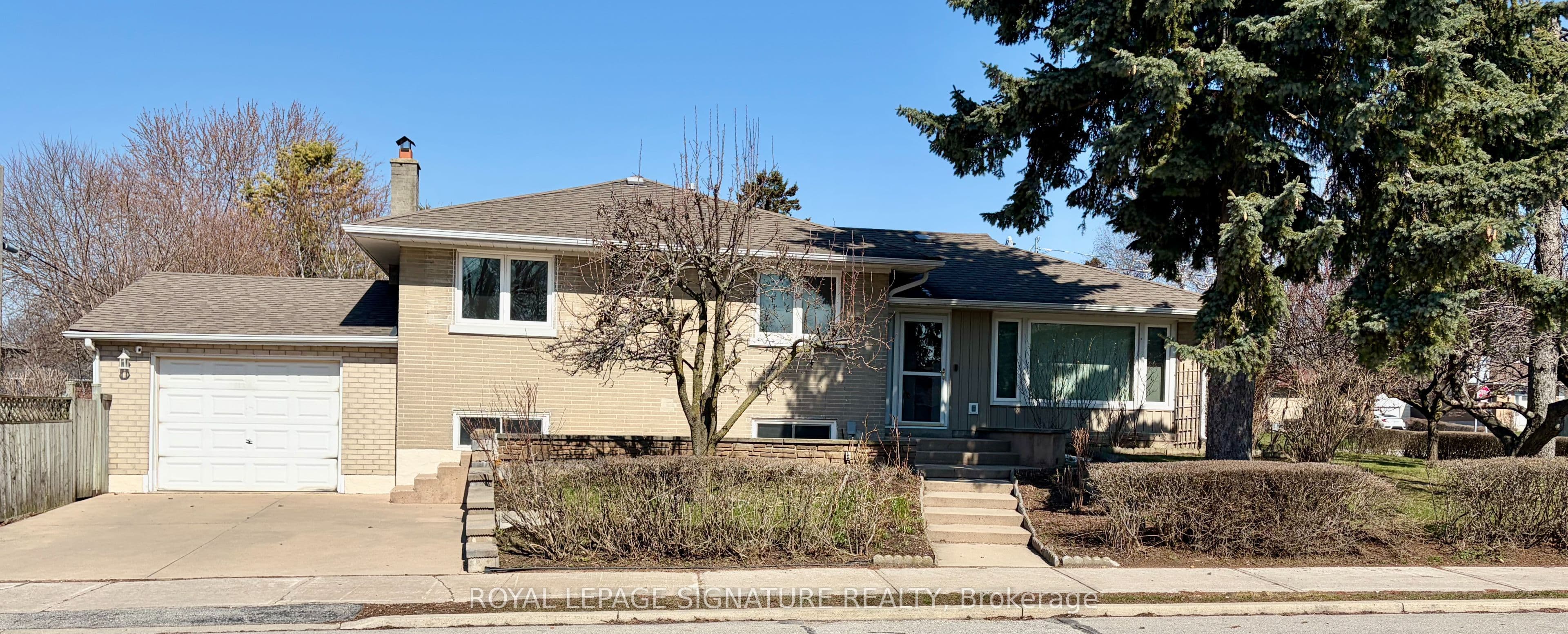 1 Charlemont Crescent photo 1
