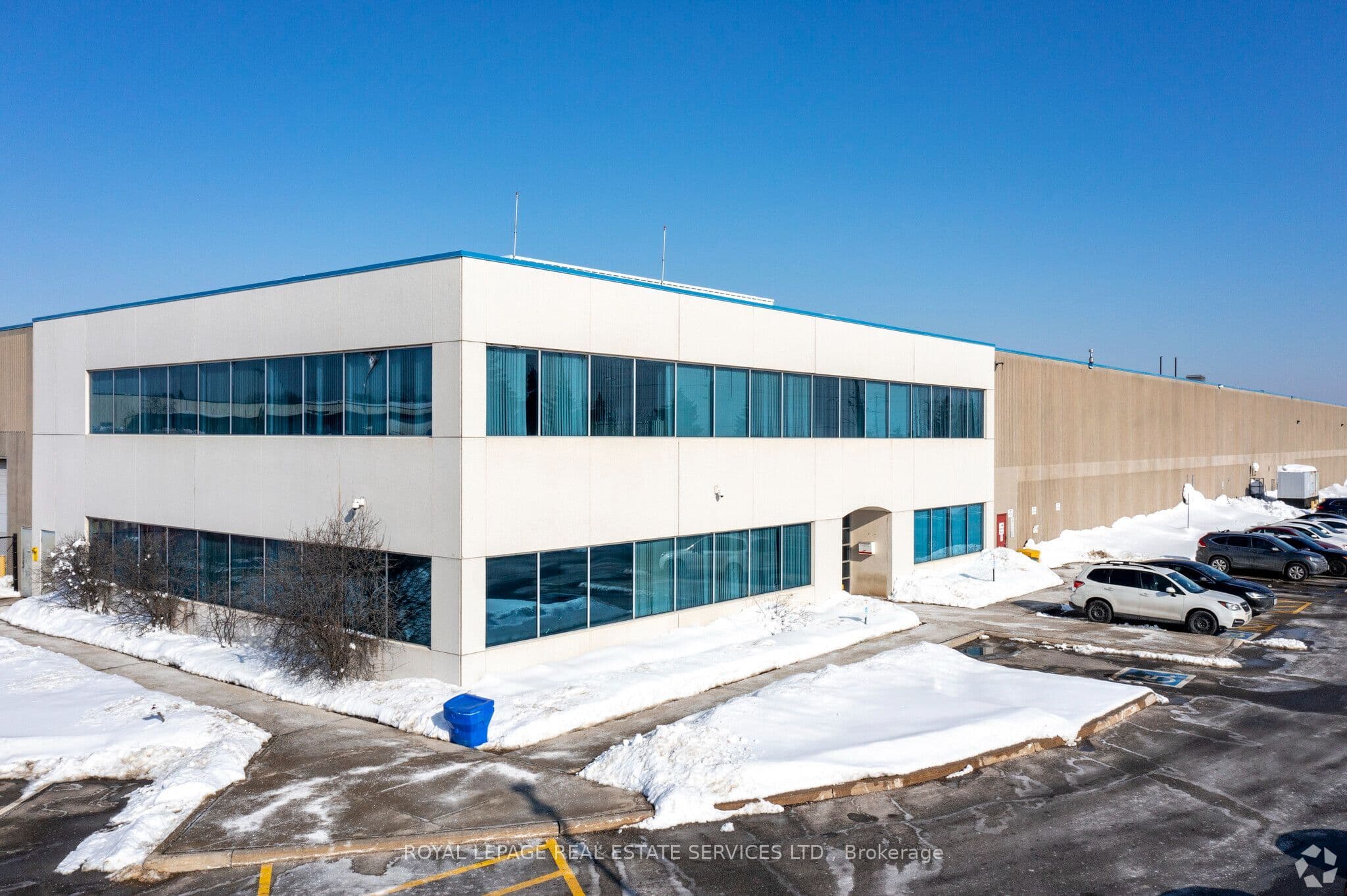 Unit 8 2600 North Park Drive photo 1
