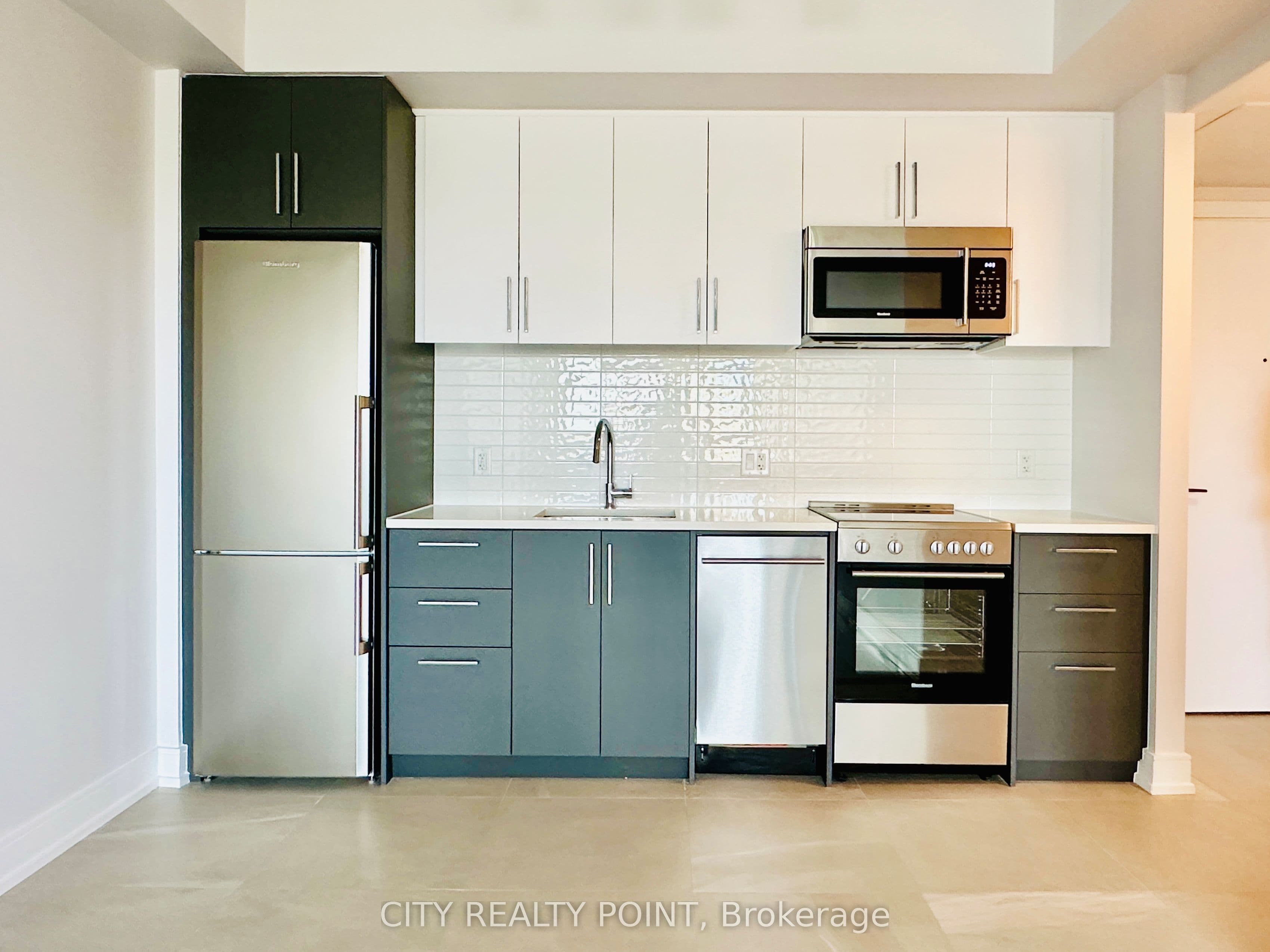 Unit 1010 2525 Bathurst Street photo 1