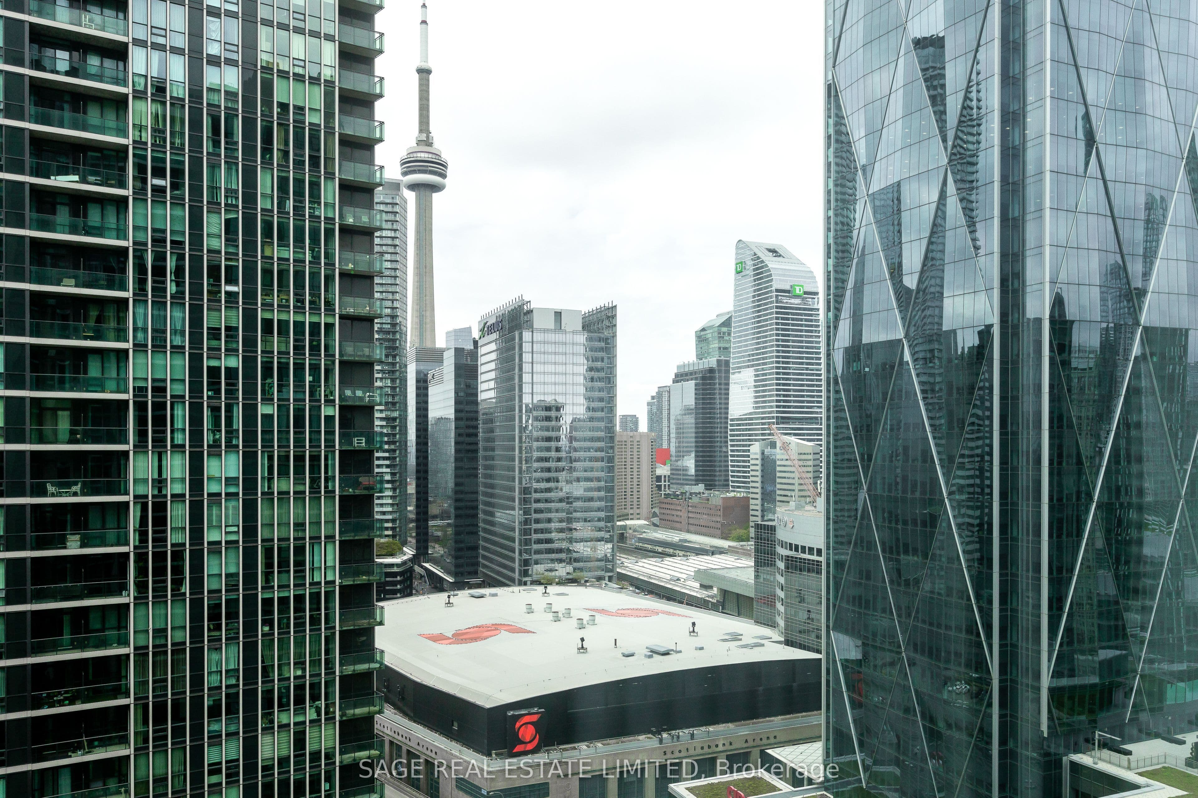 Unit 2711 16 Yonge Street photo 1